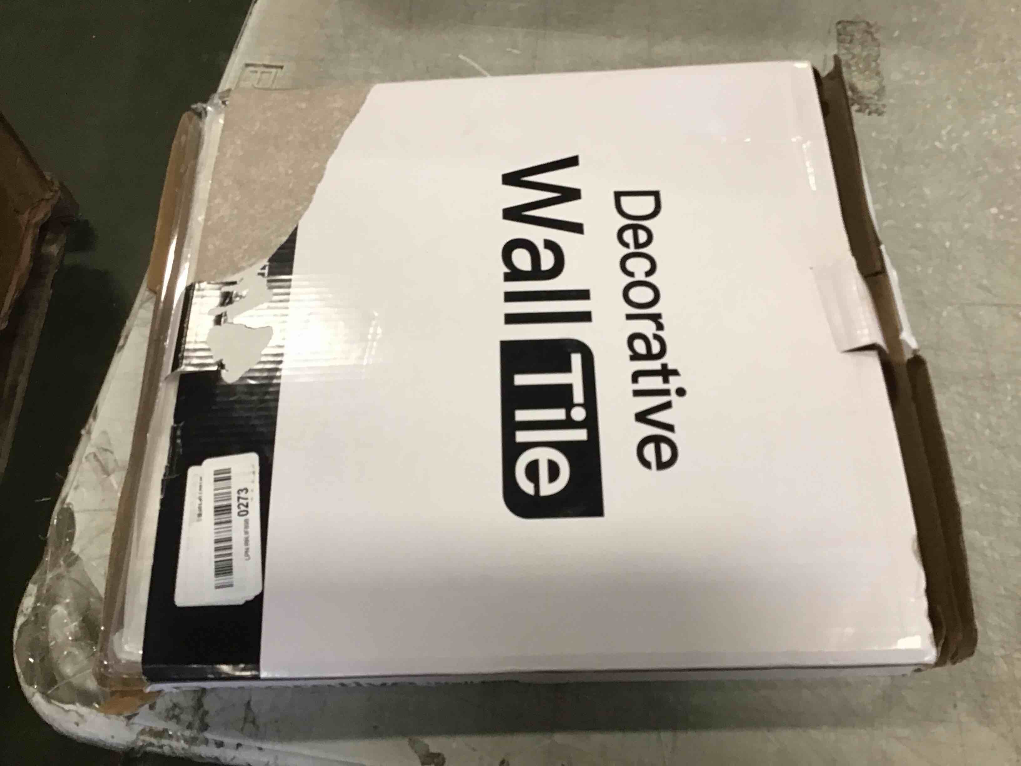 https://s3.amazonaws.com/lotting-images-prod/bidfta/BLU6254820_1714141537377.jpeg