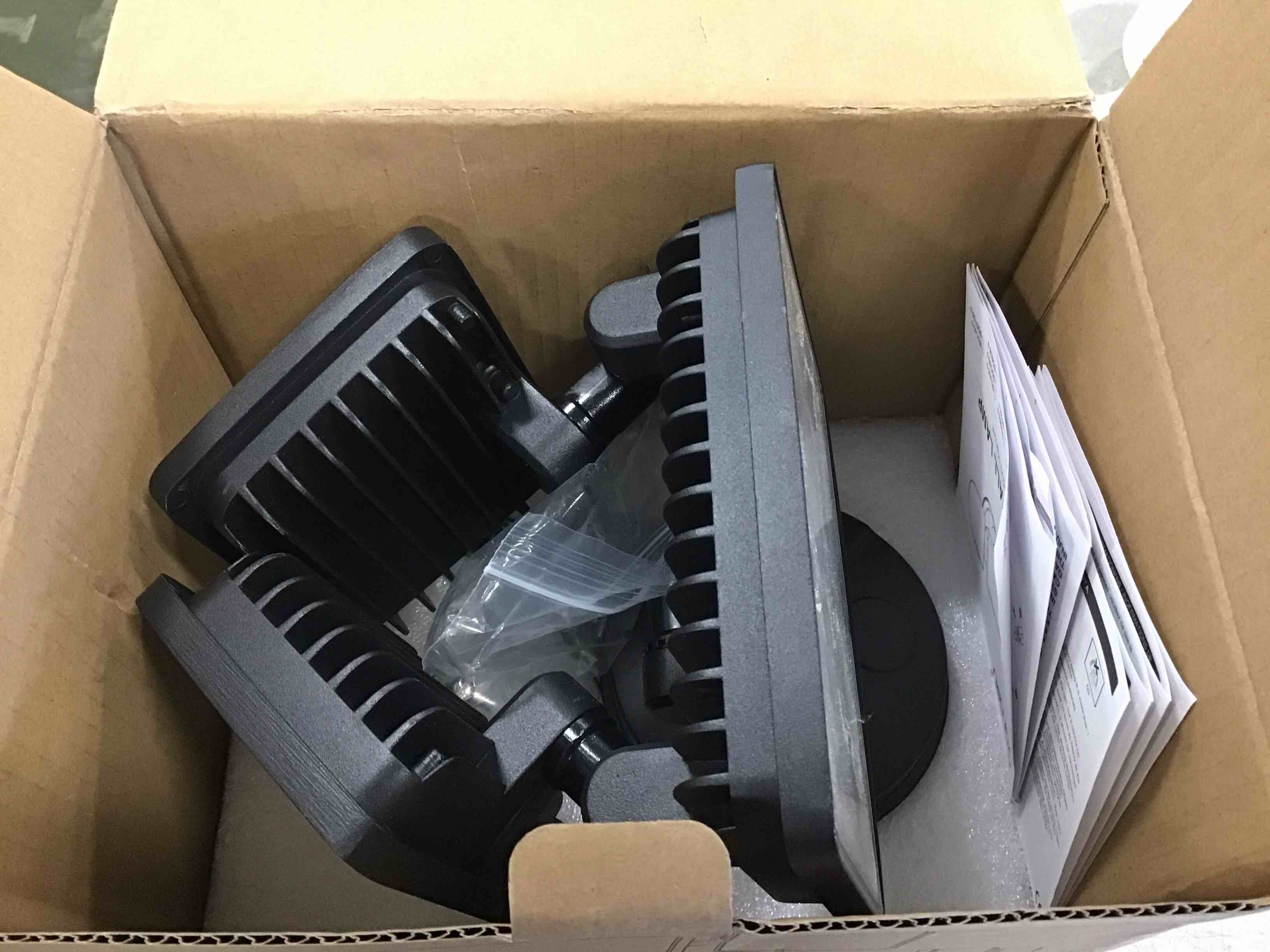 https://s3.amazonaws.com/lotting-images-prod/bidfta/BLU6254829_1714142137391.jpeg