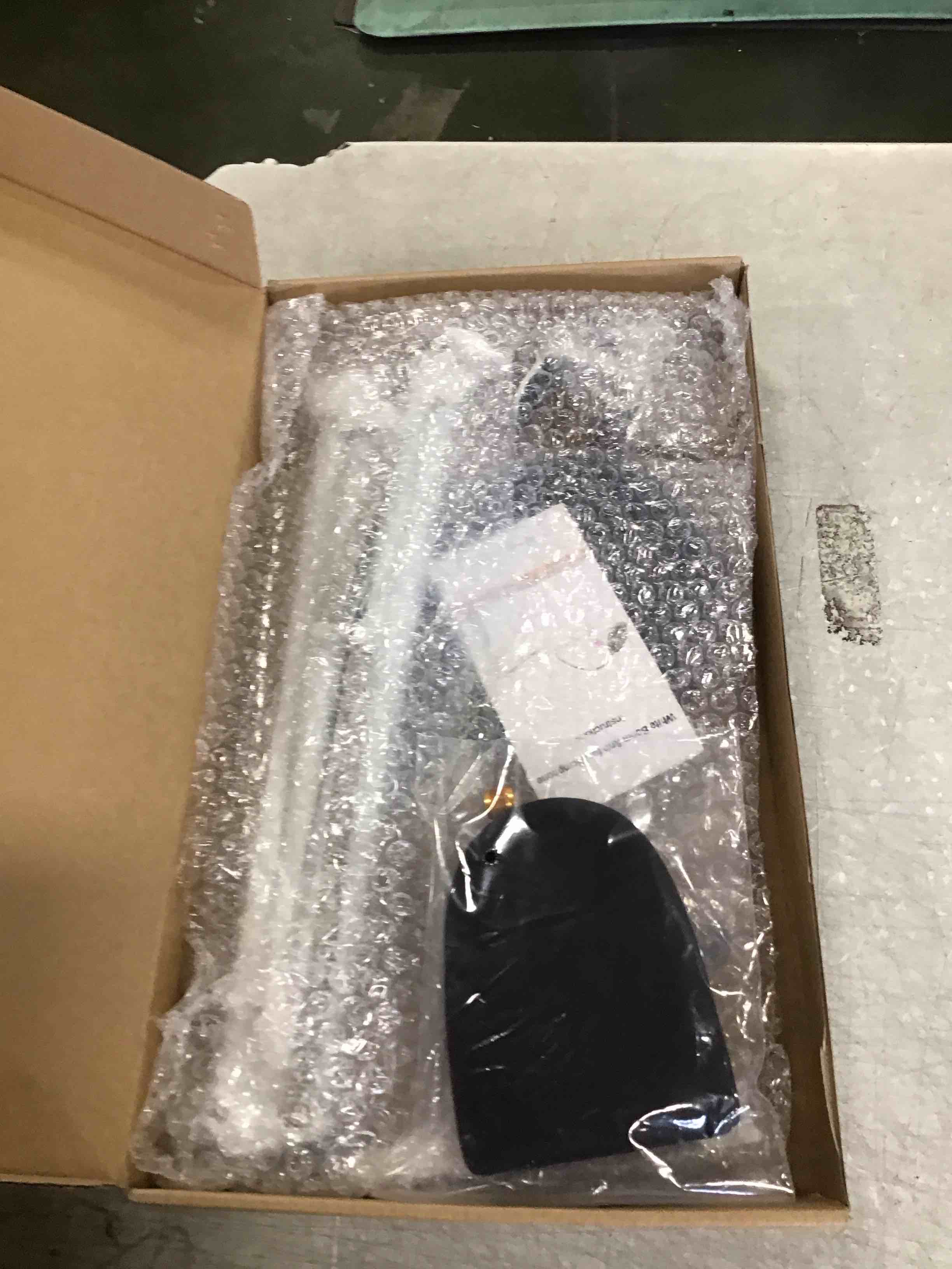 https://s3.amazonaws.com/lotting-images-prod/bidfta/BLU6254943_1714151028406.jpeg