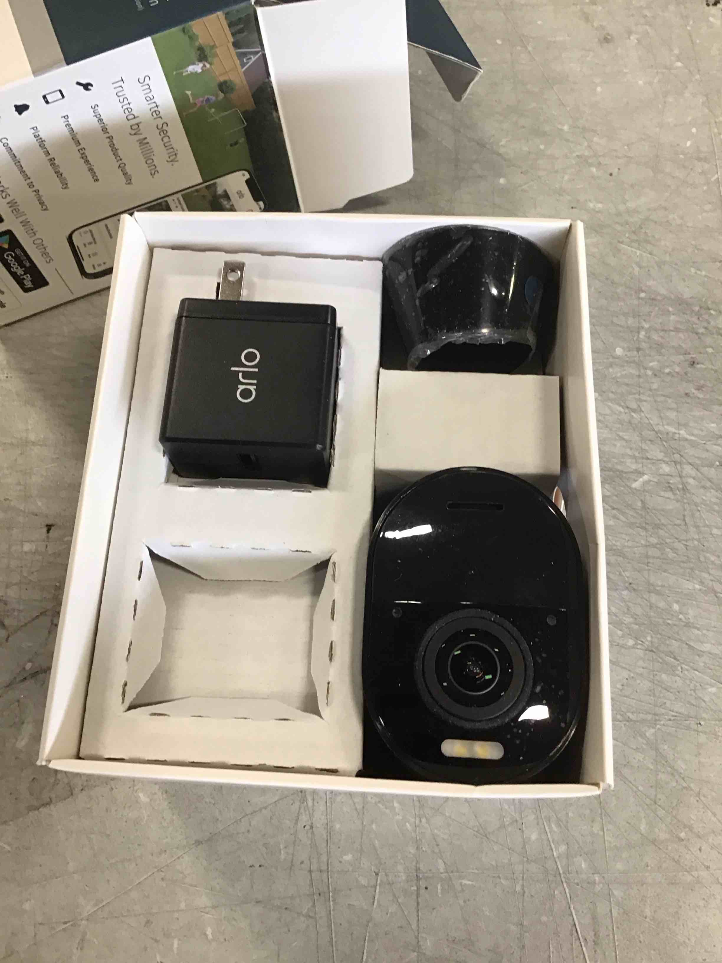 https://s3.amazonaws.com/lotting-images-prod/bidfta/BLU6255019_1714159571949.jpeg
