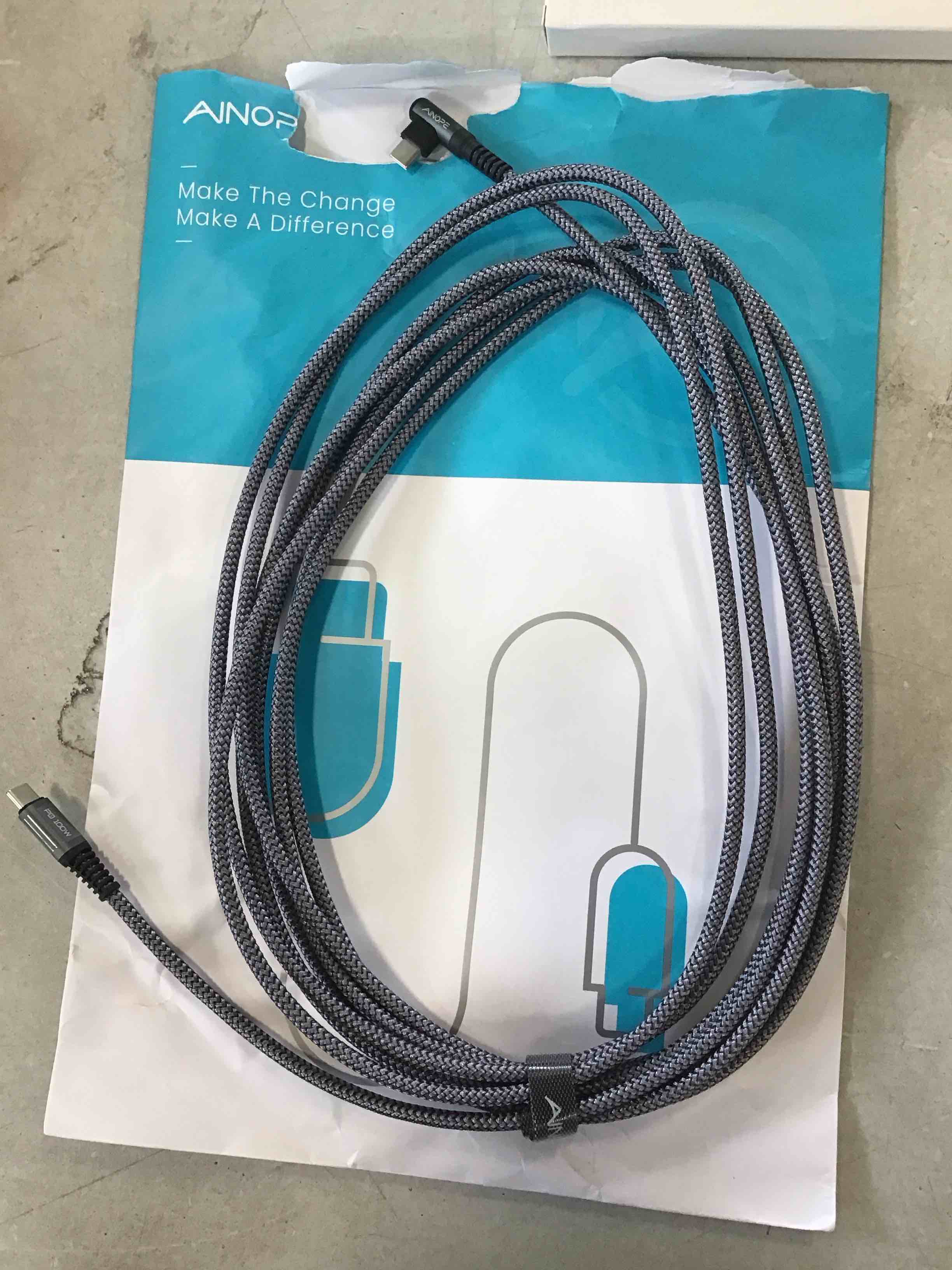 https://s3.amazonaws.com/lotting-images-prod/bidfta/BLU6255413_1714411796402.jpeg