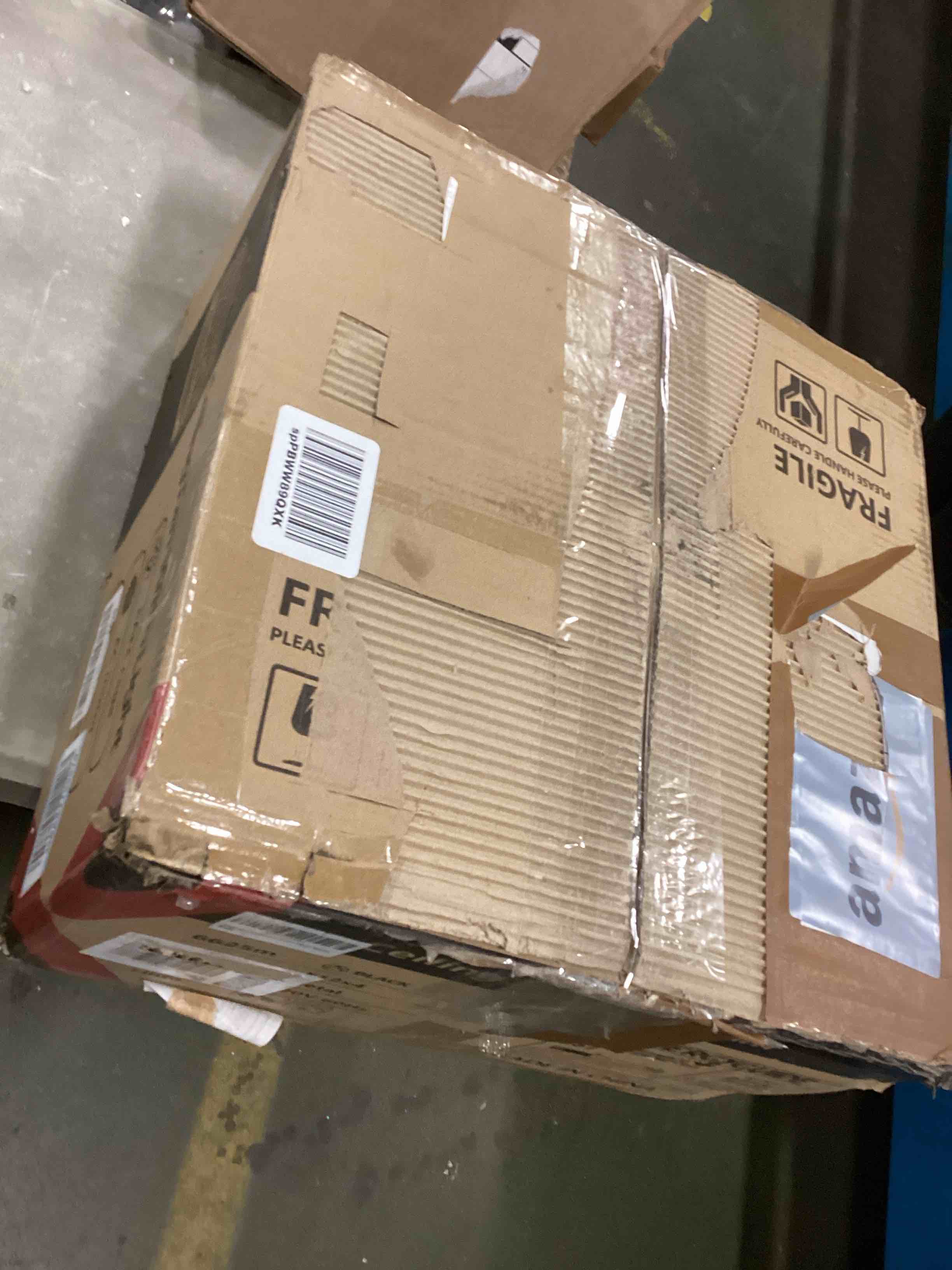 https://s3.amazonaws.com/lotting-images-prod/bidfta/BLU6255456_1713268304051.jpeg