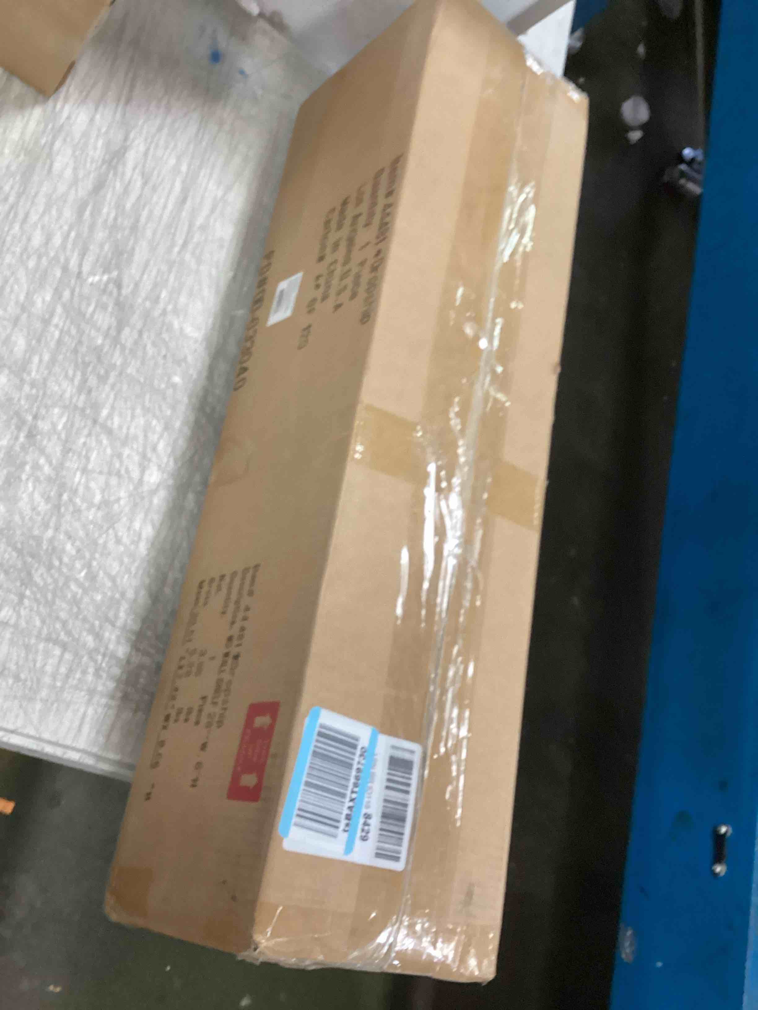 https://s3.amazonaws.com/lotting-images-prod/bidfta/BLU6256120_1713382661180.jpeg