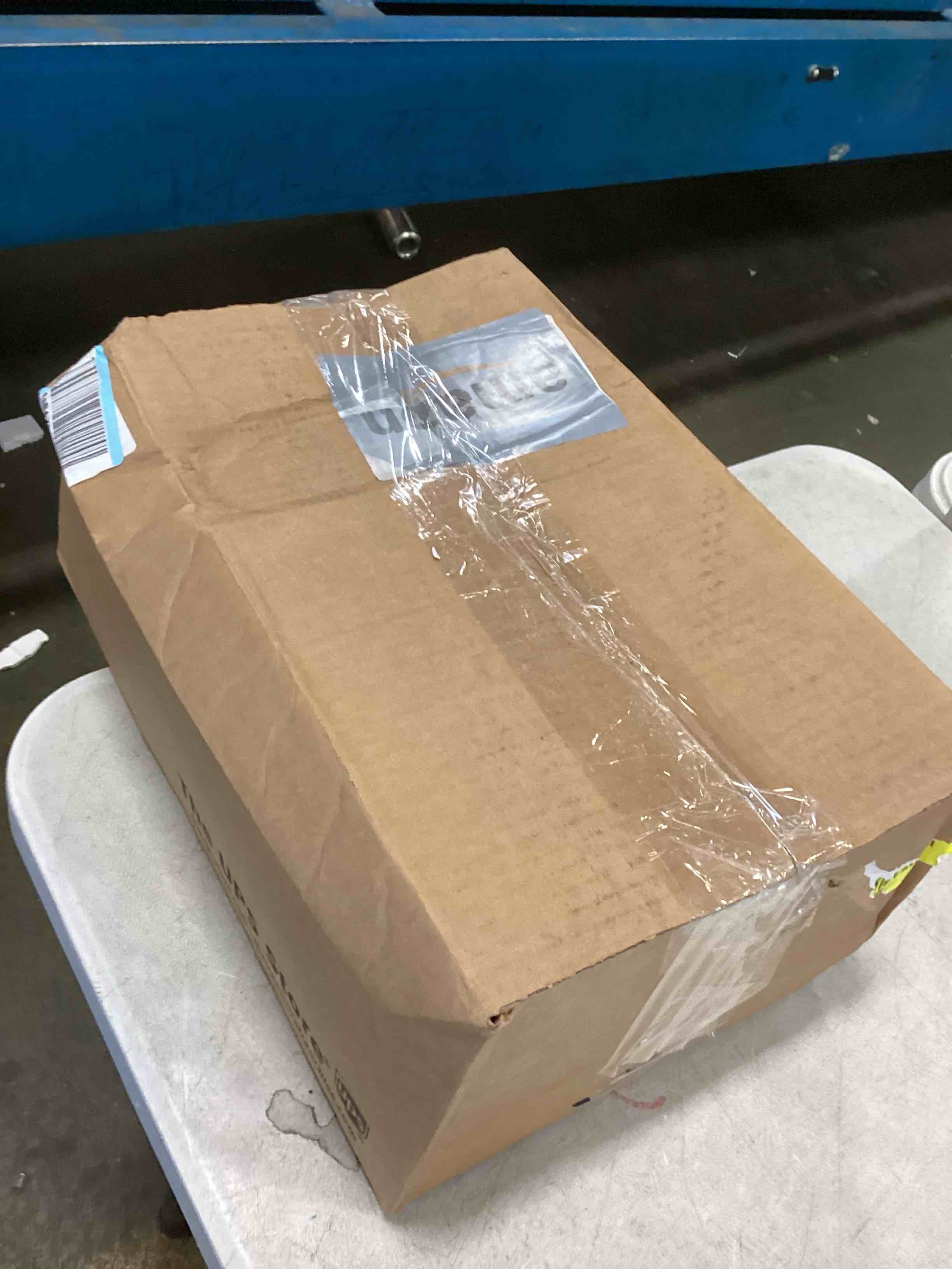 https://s3.amazonaws.com/lotting-images-prod/bidfta/BLU6256231_1713446728523.jpeg