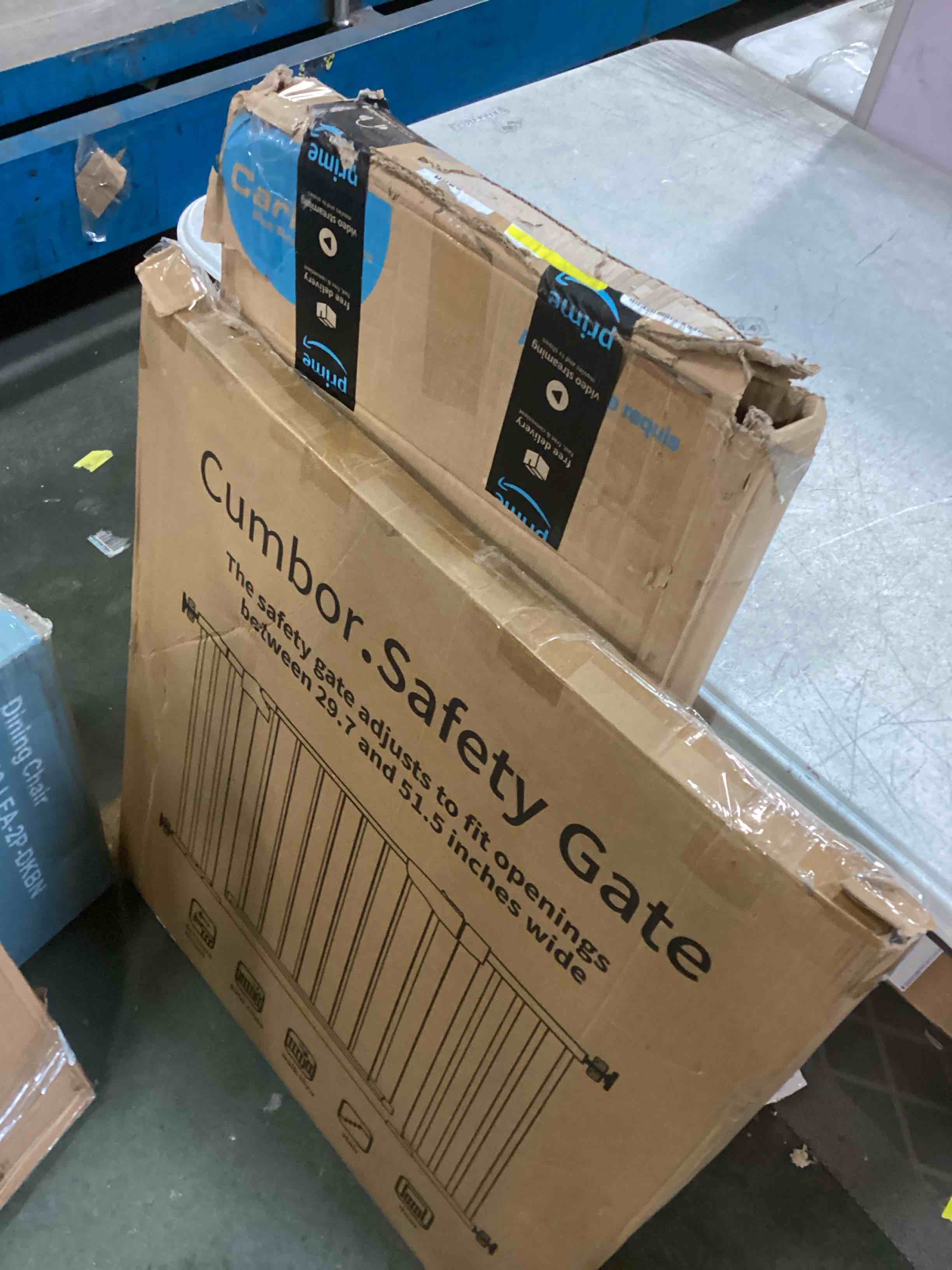 https://s3.amazonaws.com/lotting-images-prod/bidfta/BLU6256477_1713532574924.jpeg