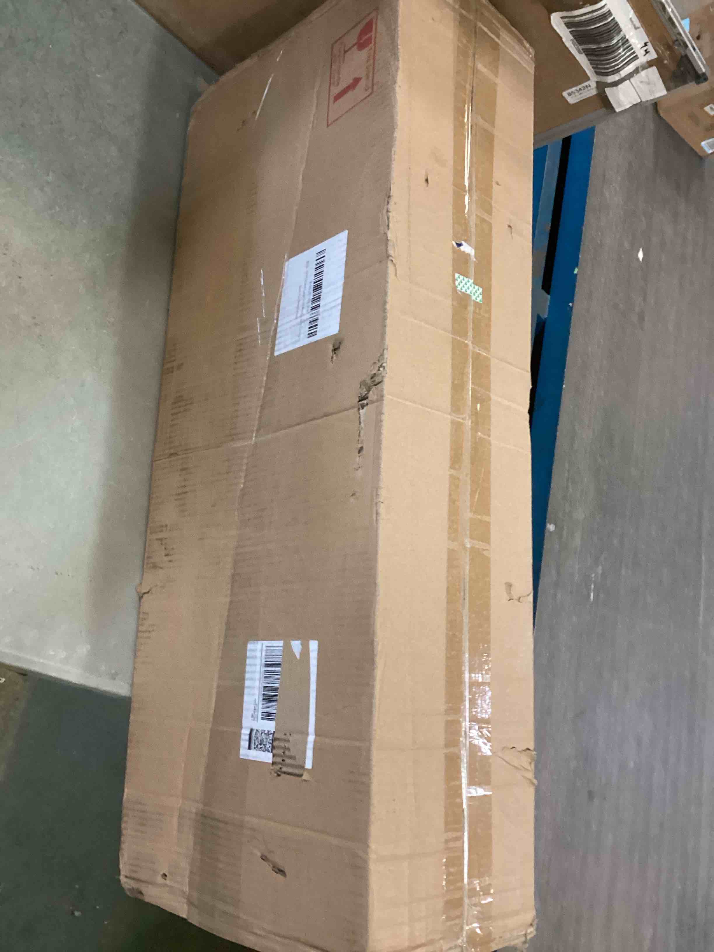https://s3.amazonaws.com/lotting-images-prod/bidfta/BLU6256830_1713792761087.jpeg