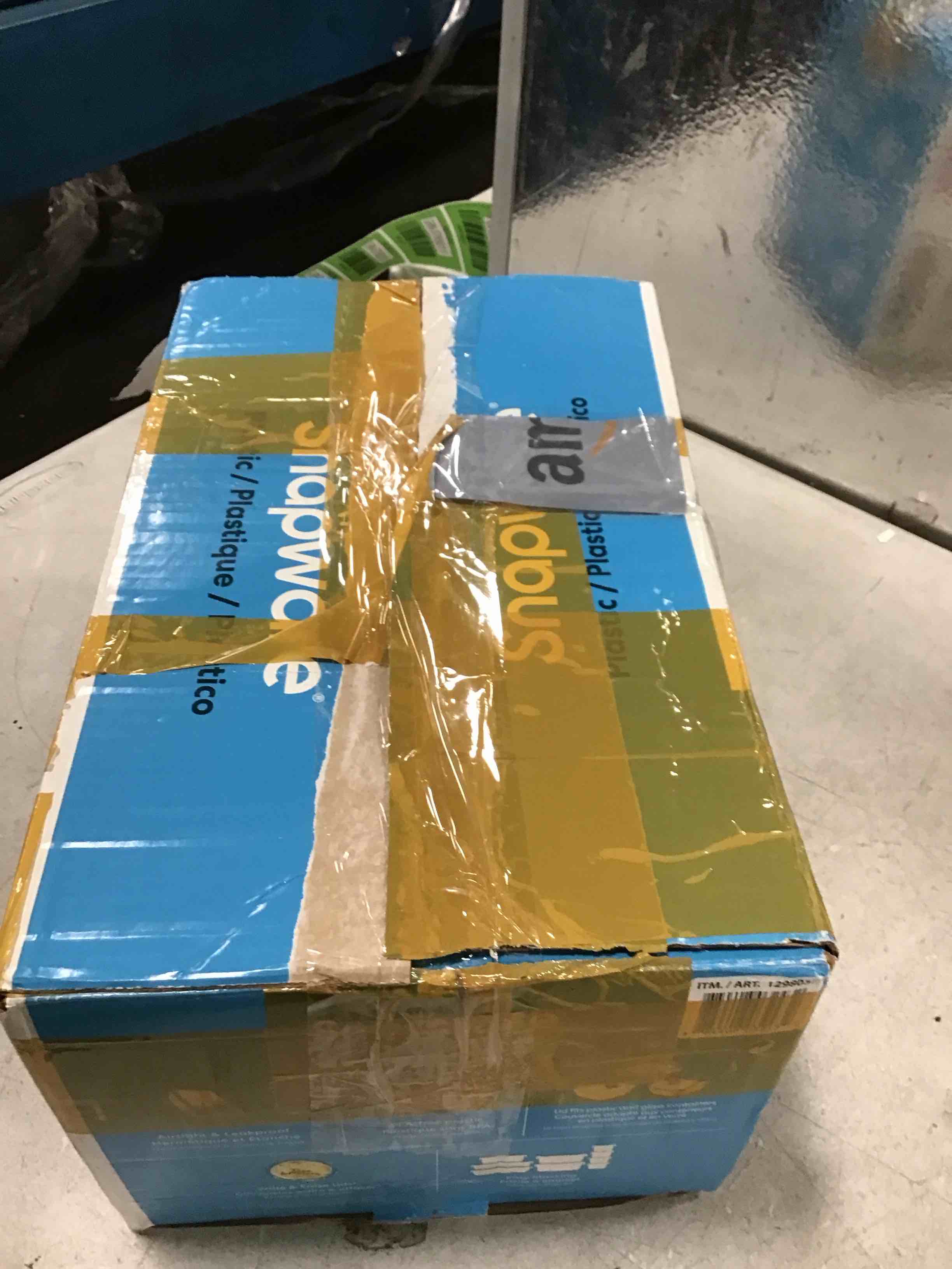 https://s3.amazonaws.com/lotting-images-prod/bidfta/BLU6257534_1714482298612.jpeg