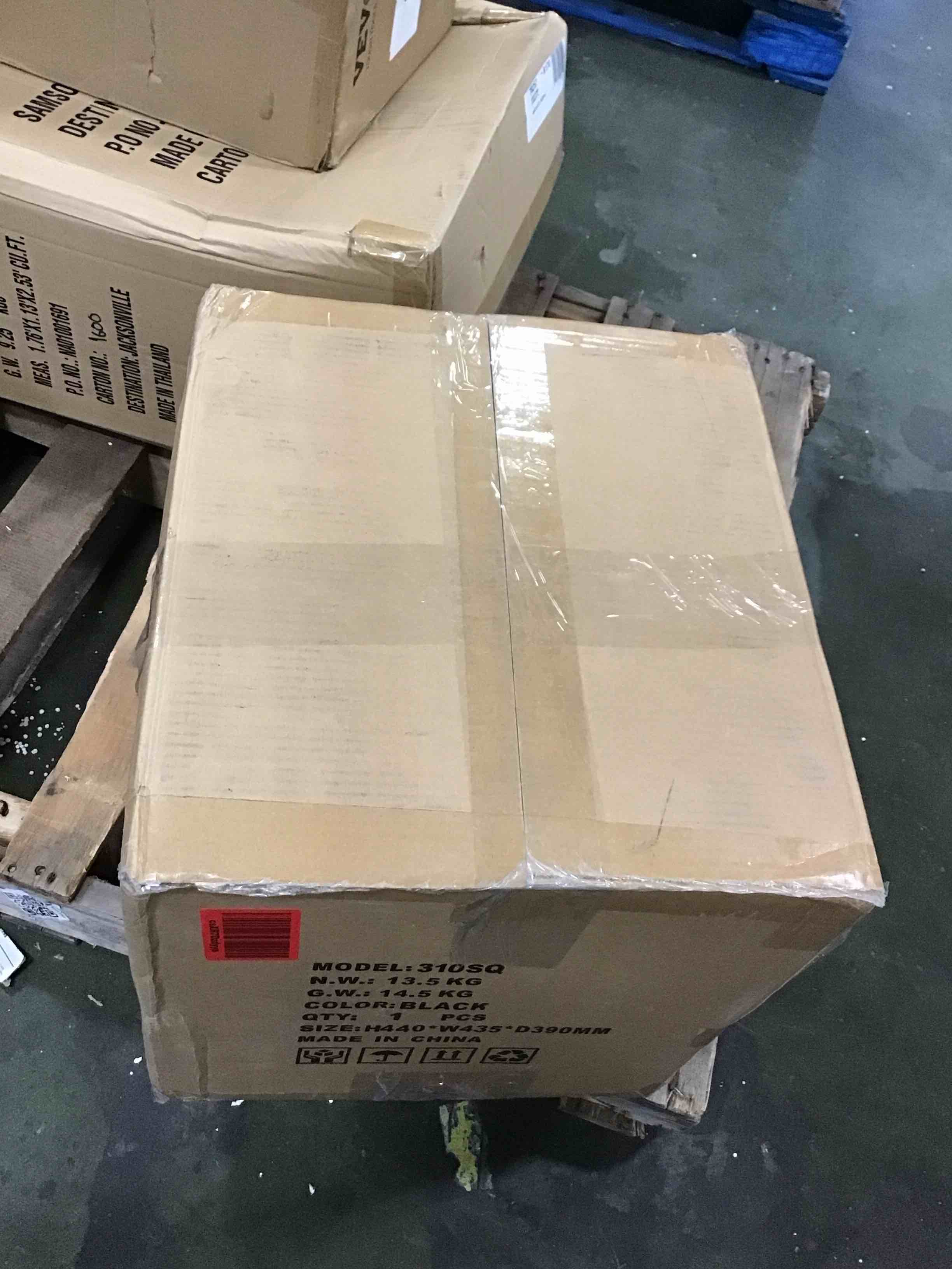 https://s3.amazonaws.com/lotting-images-prod/bidfta/BLU6257621_1714494531179.jpeg