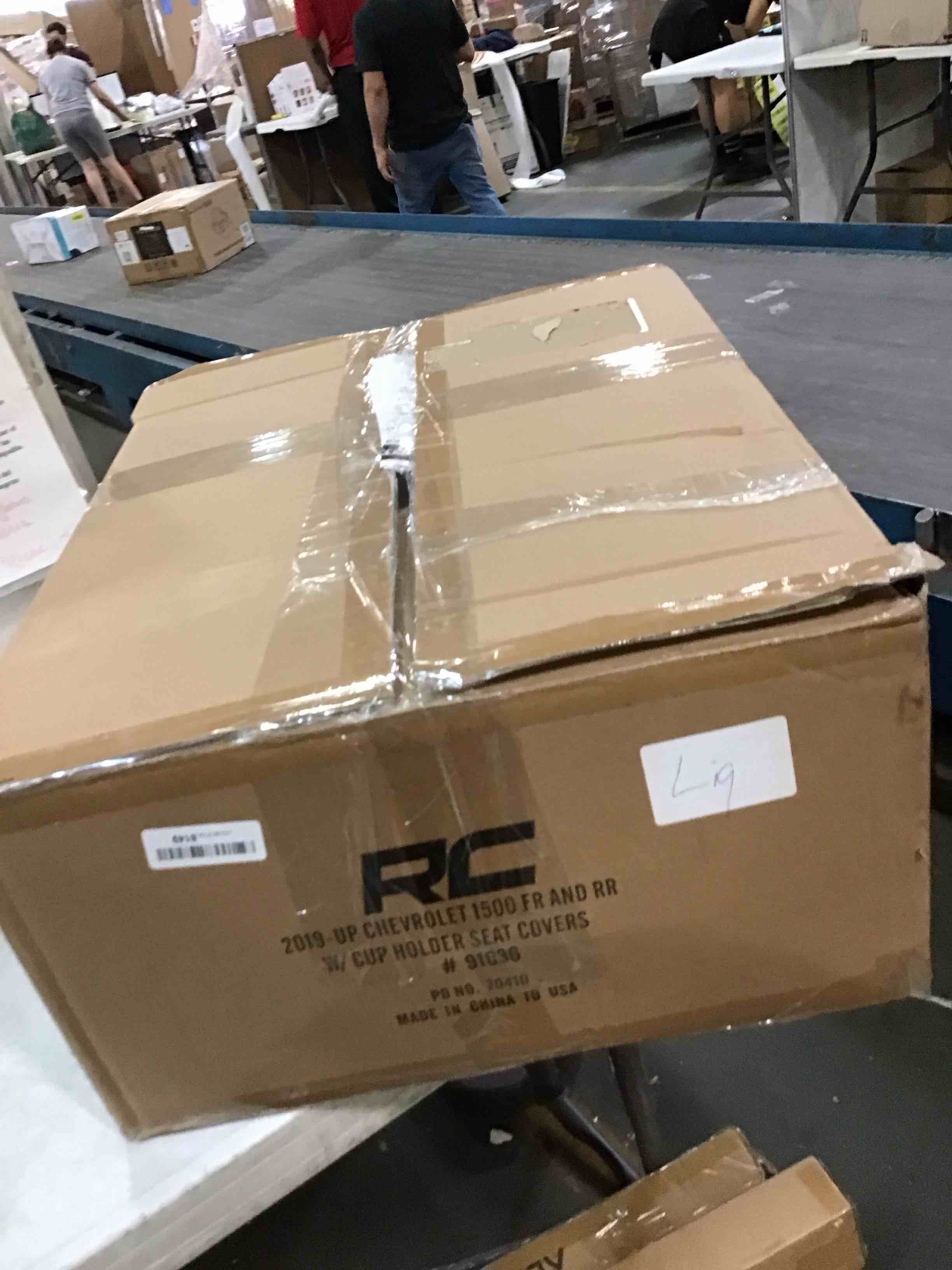 https://s3.amazonaws.com/lotting-images-prod/bidfta/BLU6258080_1714588602841.jpeg