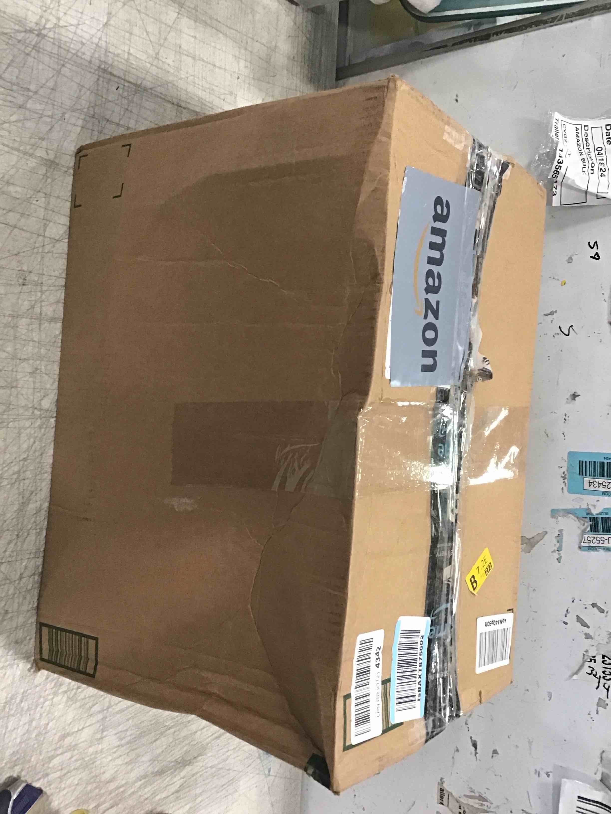 https://s3.amazonaws.com/lotting-images-prod/bidfta/BLU6258486_1713877955974.jpeg