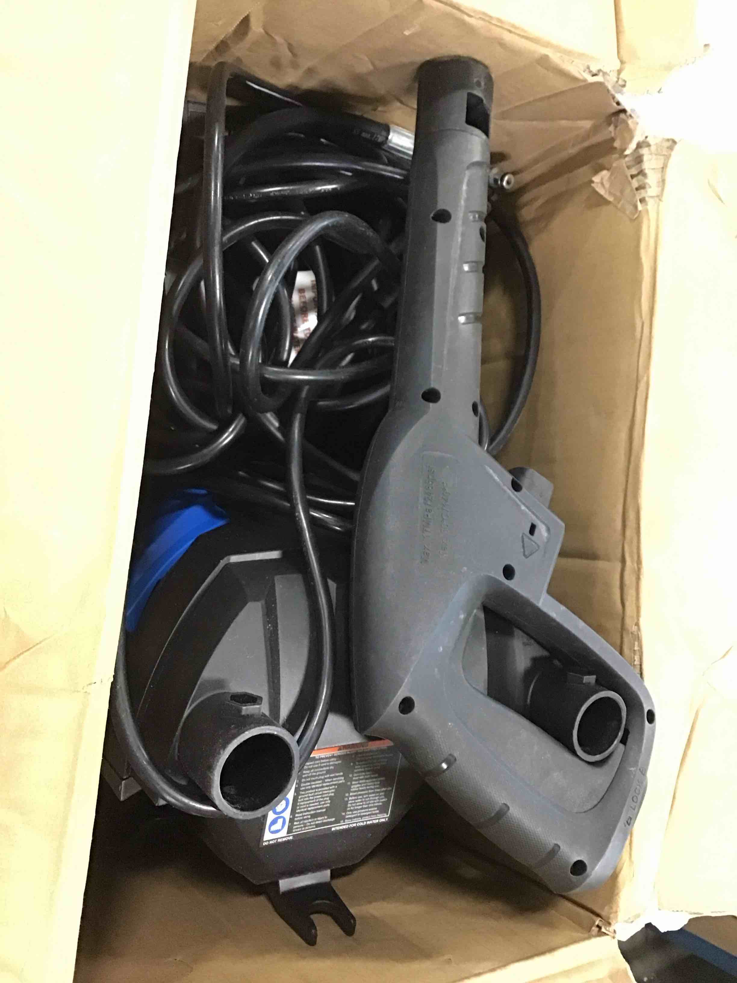 https://s3.amazonaws.com/lotting-images-prod/bidfta/BLU6258525_1713885145388.jpeg