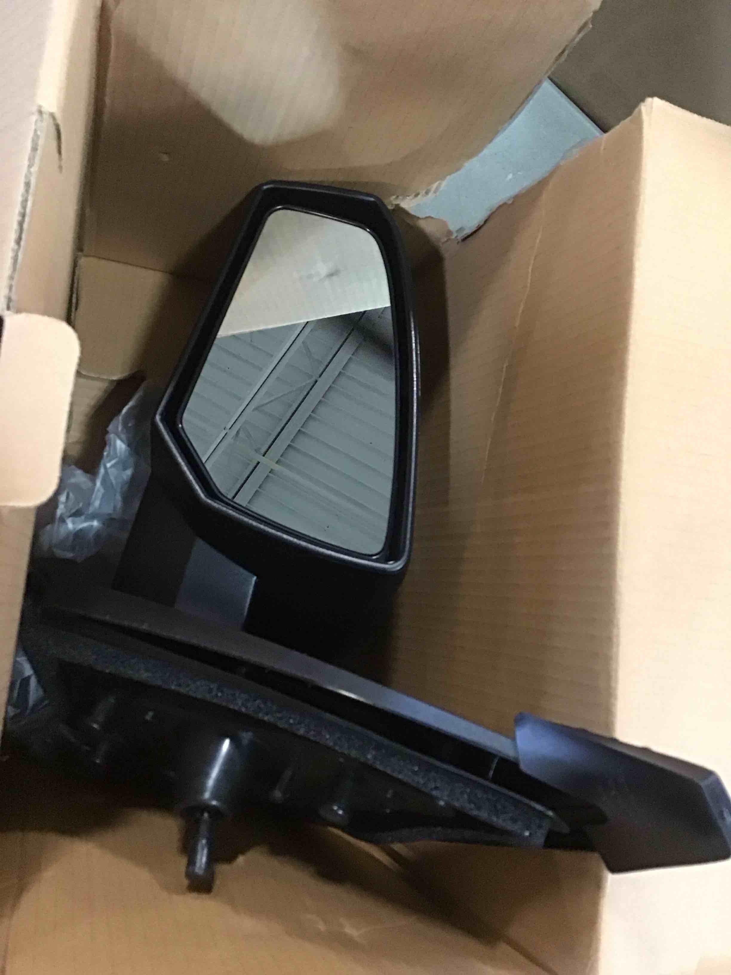 https://s3.amazonaws.com/lotting-images-prod/bidfta/BLU6259237_1714141109574.jpeg