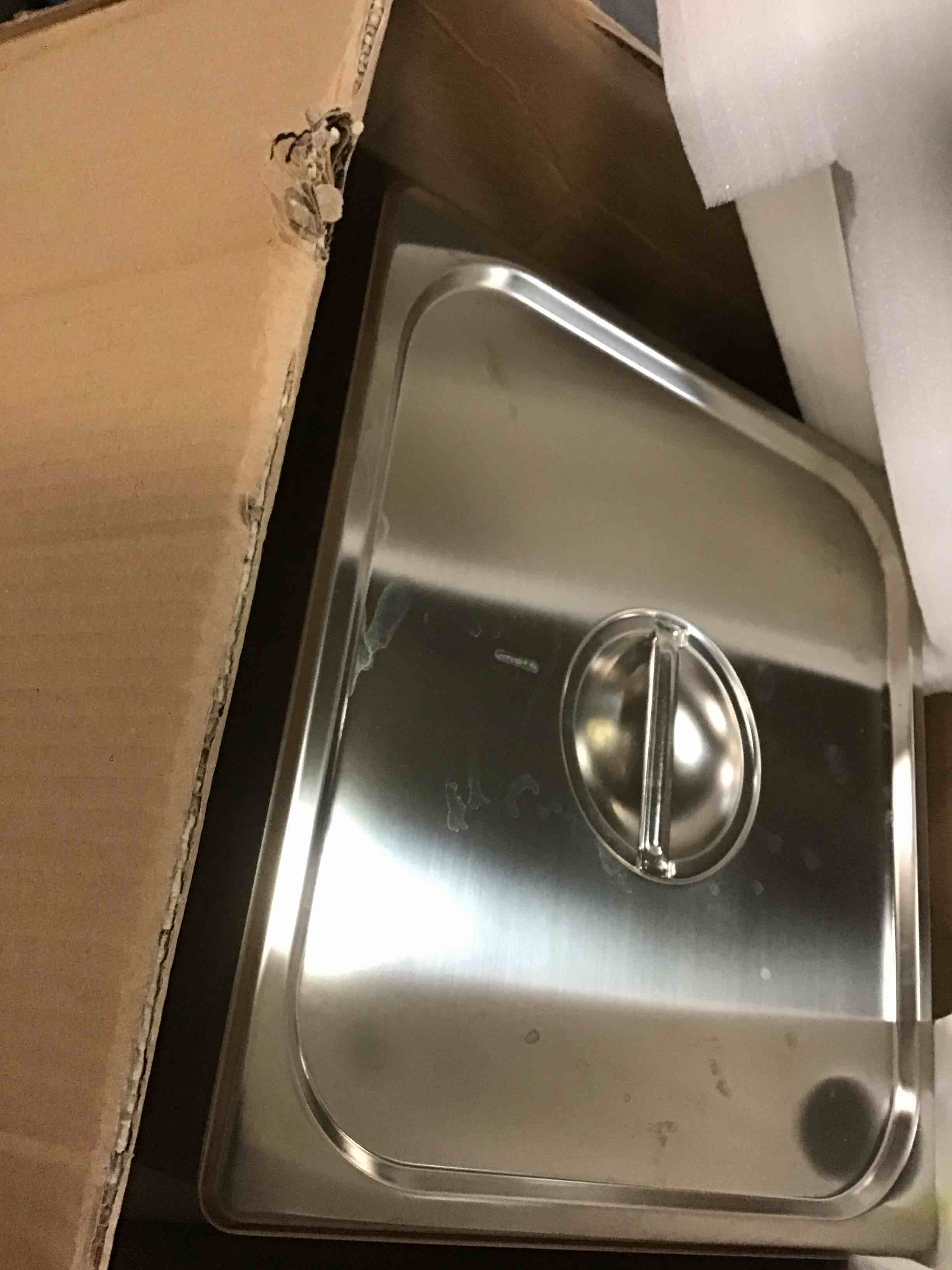 https://s3.amazonaws.com/lotting-images-prod/bidfta/BLU6259555_1714234974975.jpeg