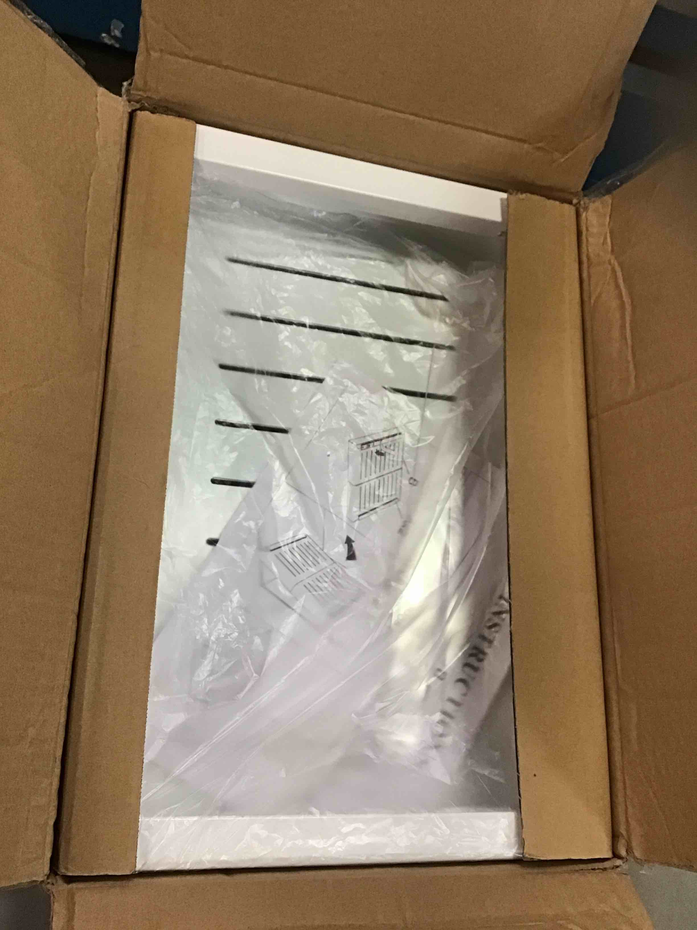 https://s3.amazonaws.com/lotting-images-prod/bidfta/BLU6259686_1714401129586.jpeg