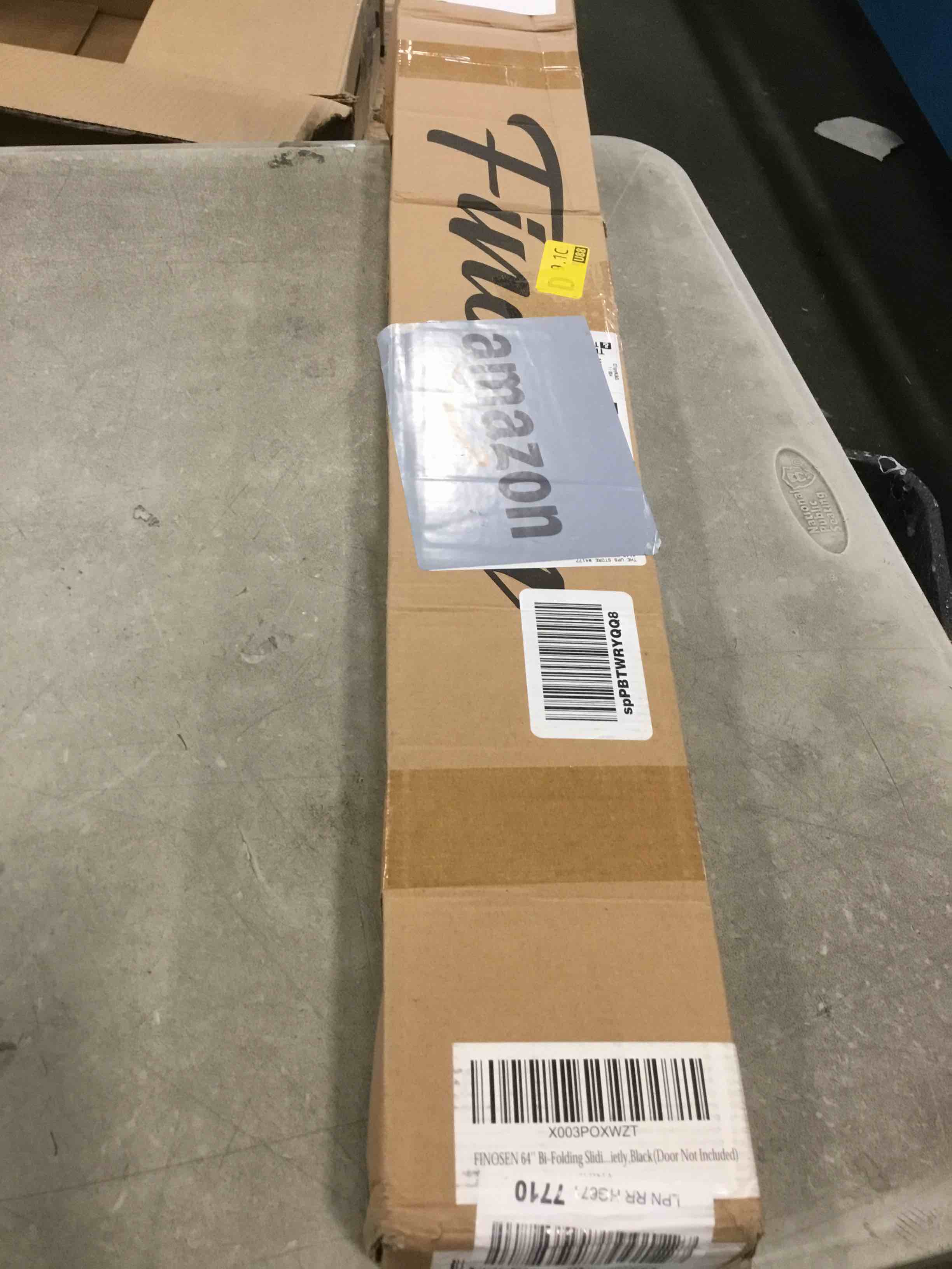 https://s3.amazonaws.com/lotting-images-prod/bidfta/BLU6260226_1715610541850.jpeg