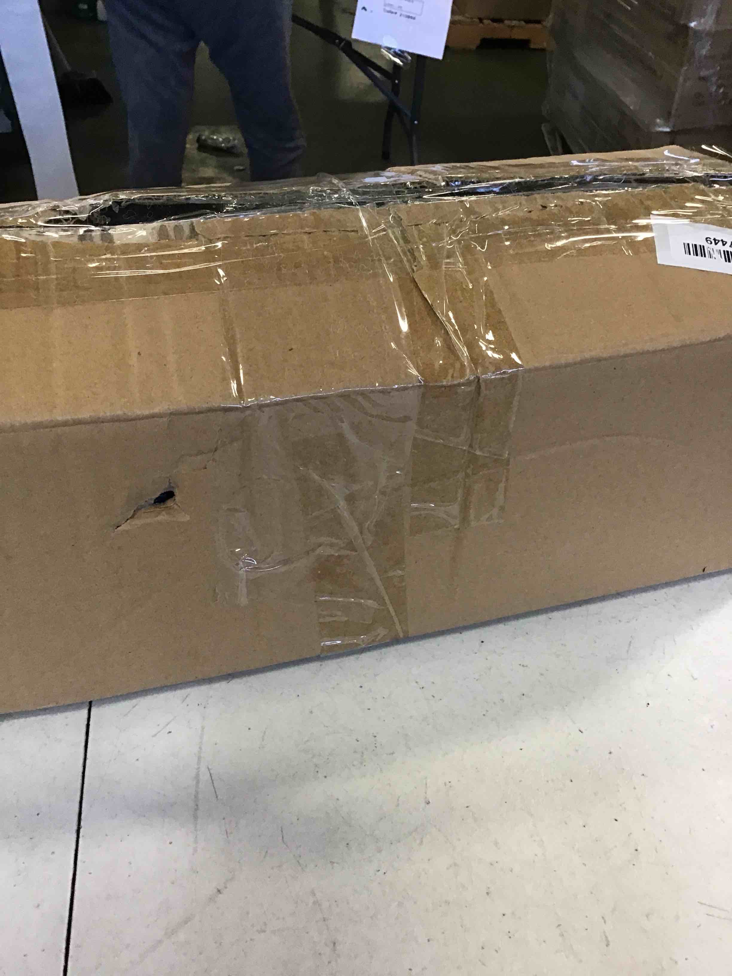https://s3.amazonaws.com/lotting-images-prod/bidfta/BLU6261922_1715605402485.jpeg