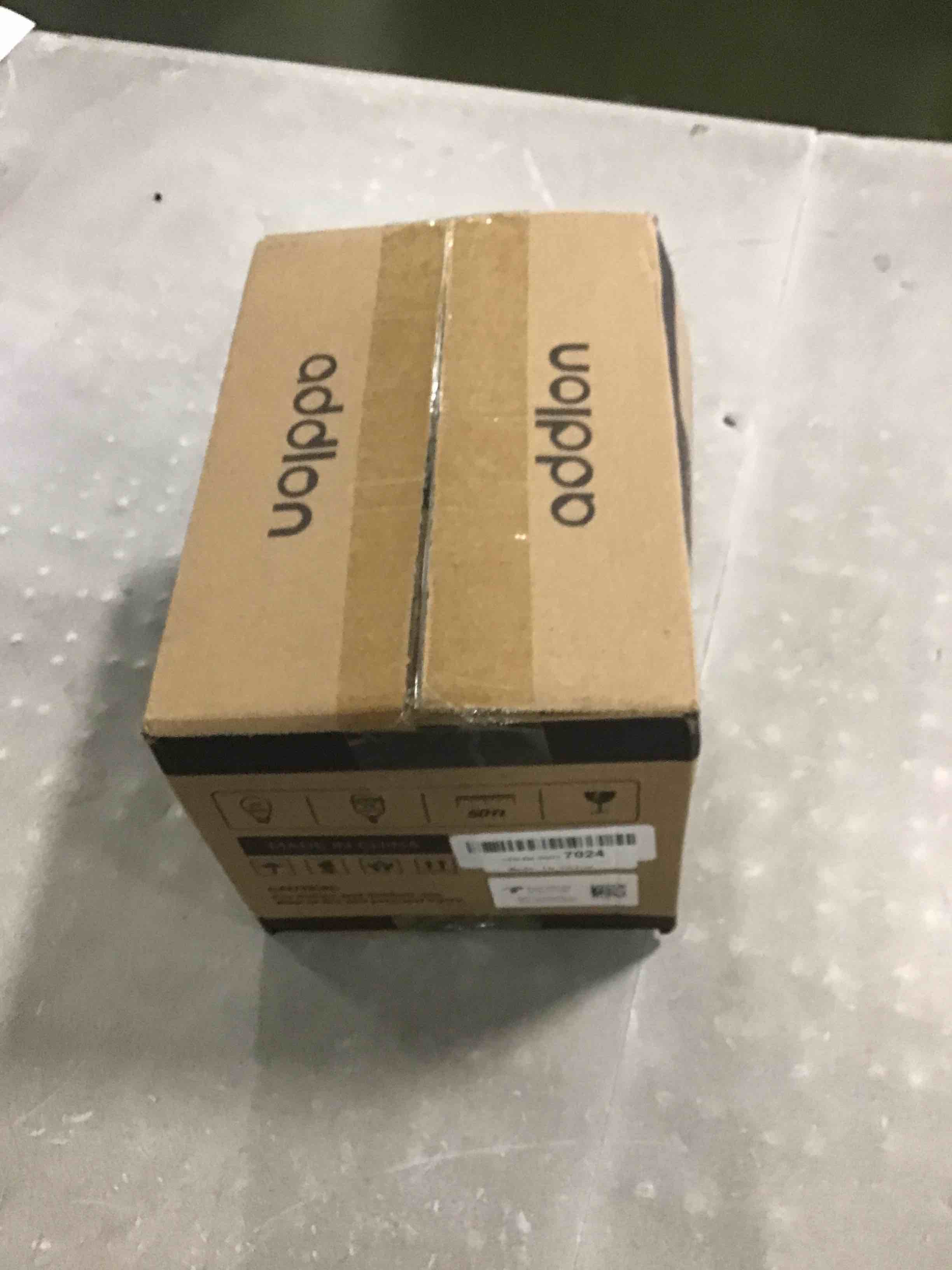 https://s3.amazonaws.com/lotting-images-prod/bidfta/BLU6262995_1715282201920.jpeg
