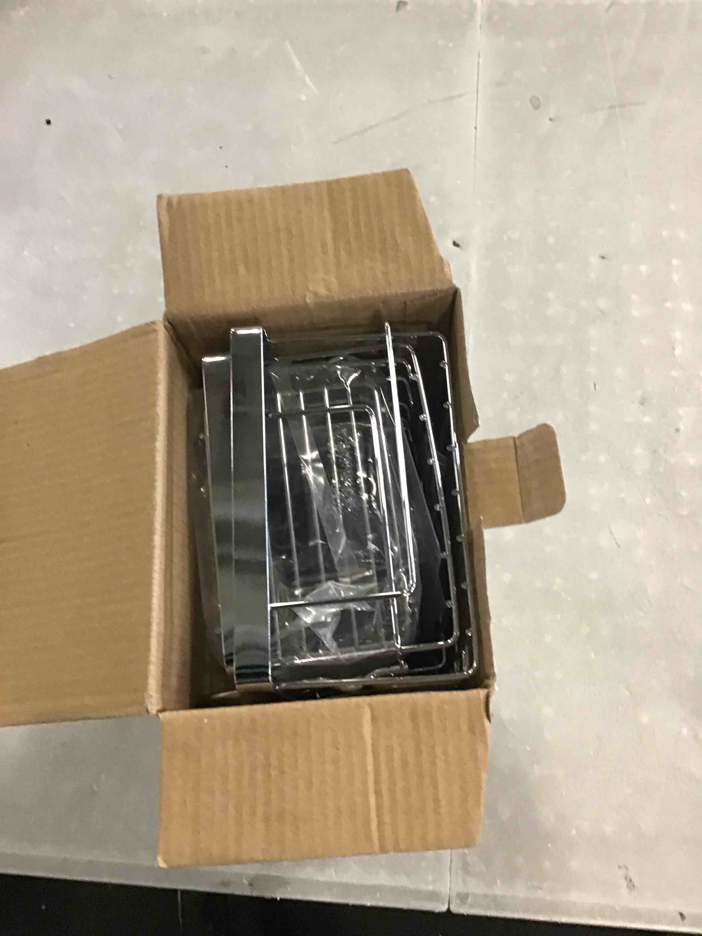 https://s3.amazonaws.com/lotting-images-prod/bidfta/BLU6263001_1715282592283.jpeg