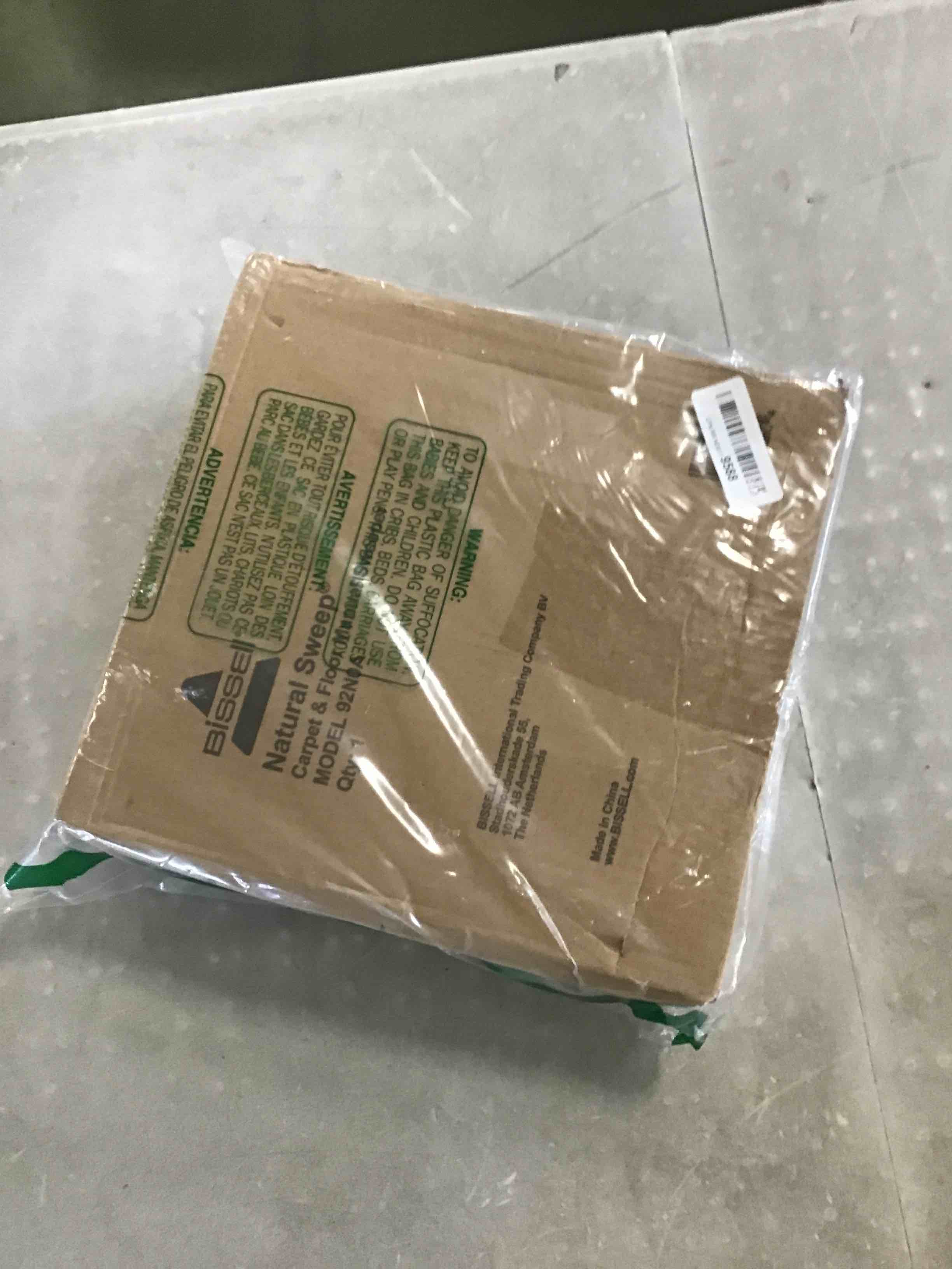 https://s3.amazonaws.com/lotting-images-prod/bidfta/BLU6263550_1715630996916.jpeg