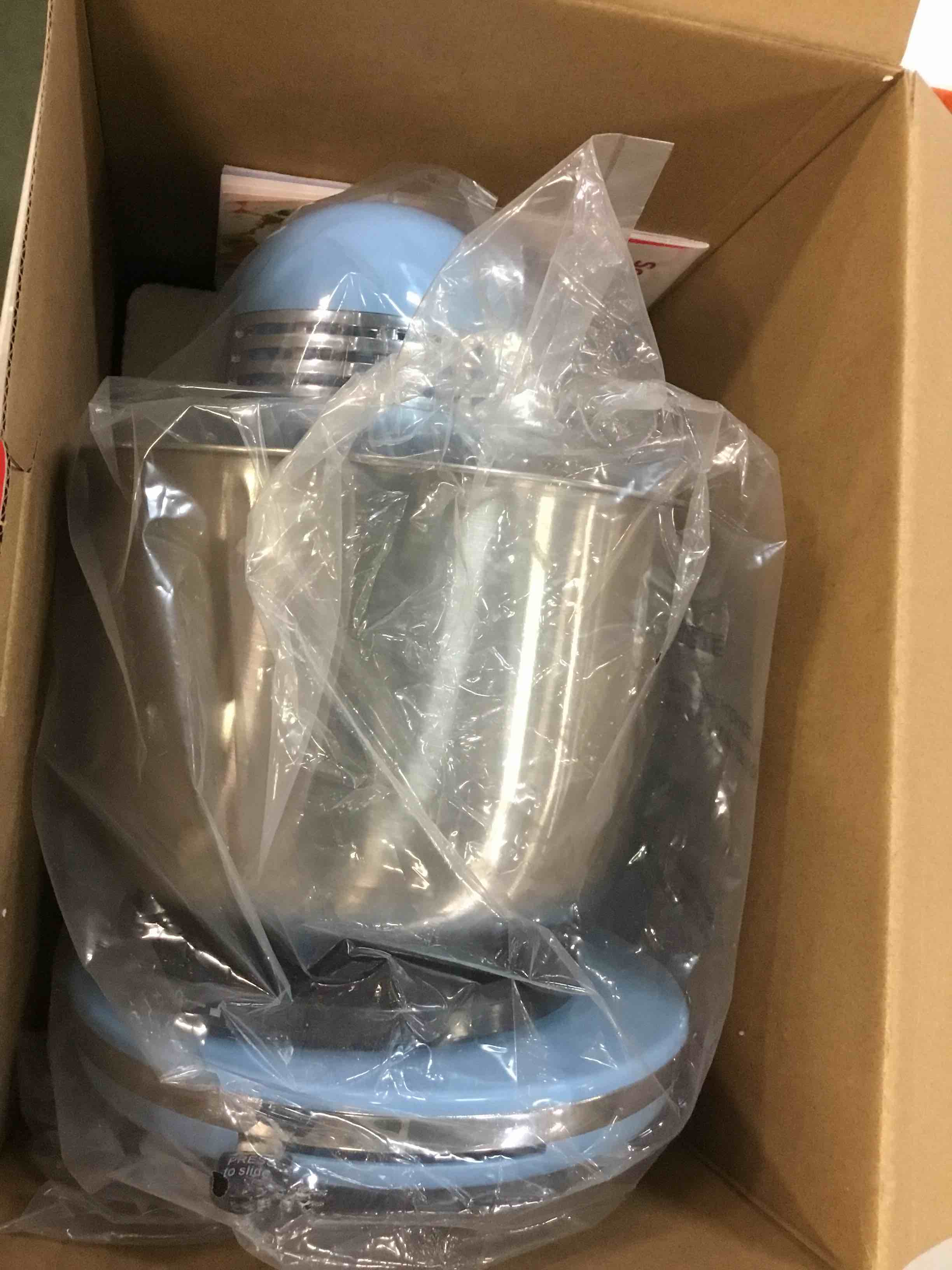 https://s3.amazonaws.com/lotting-images-prod/bidfta/BLU6264443_1715178980039.jpeg