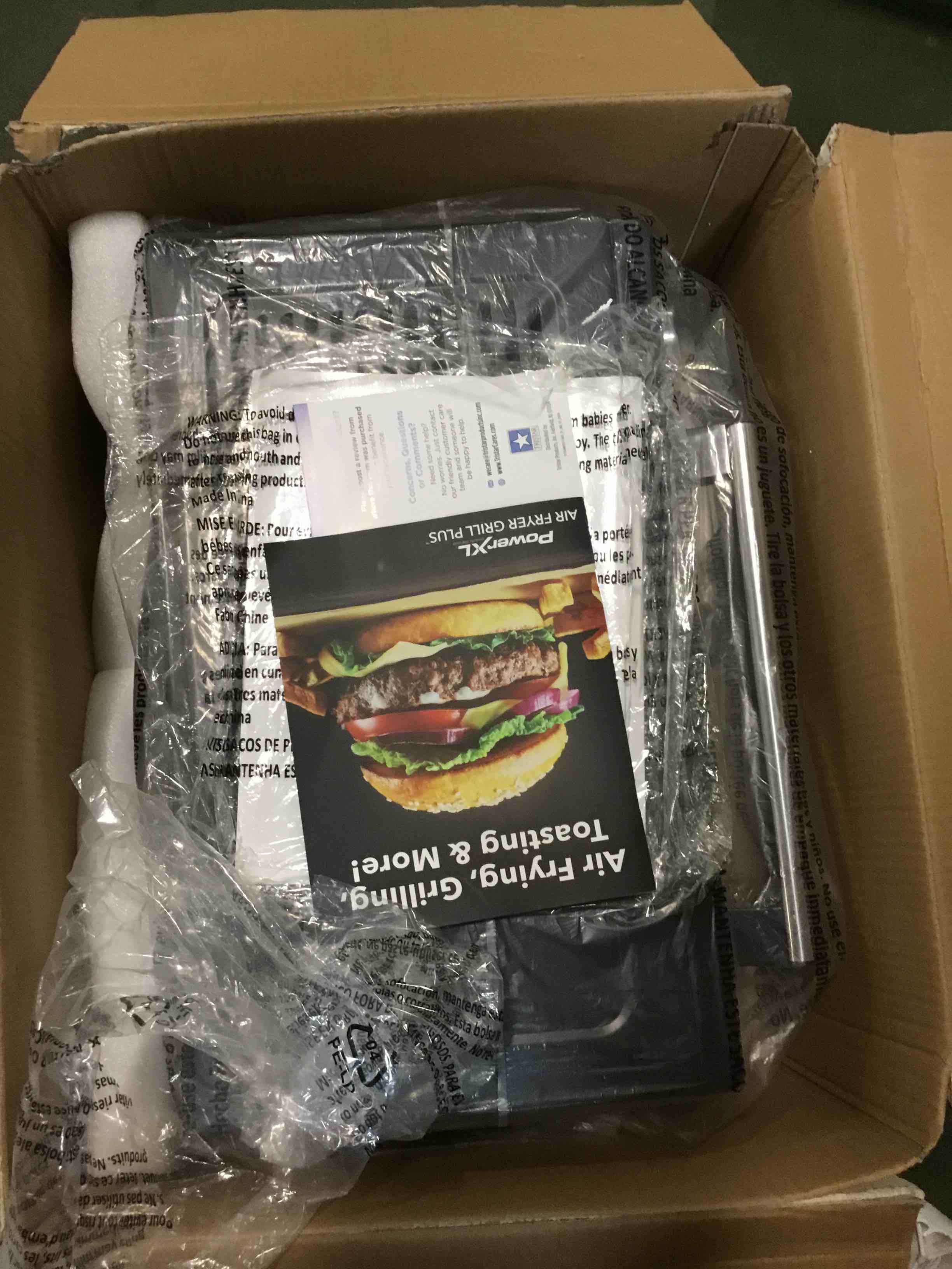https://s3.amazonaws.com/lotting-images-prod/bidfta/BLU6264463_1715181409081.jpeg