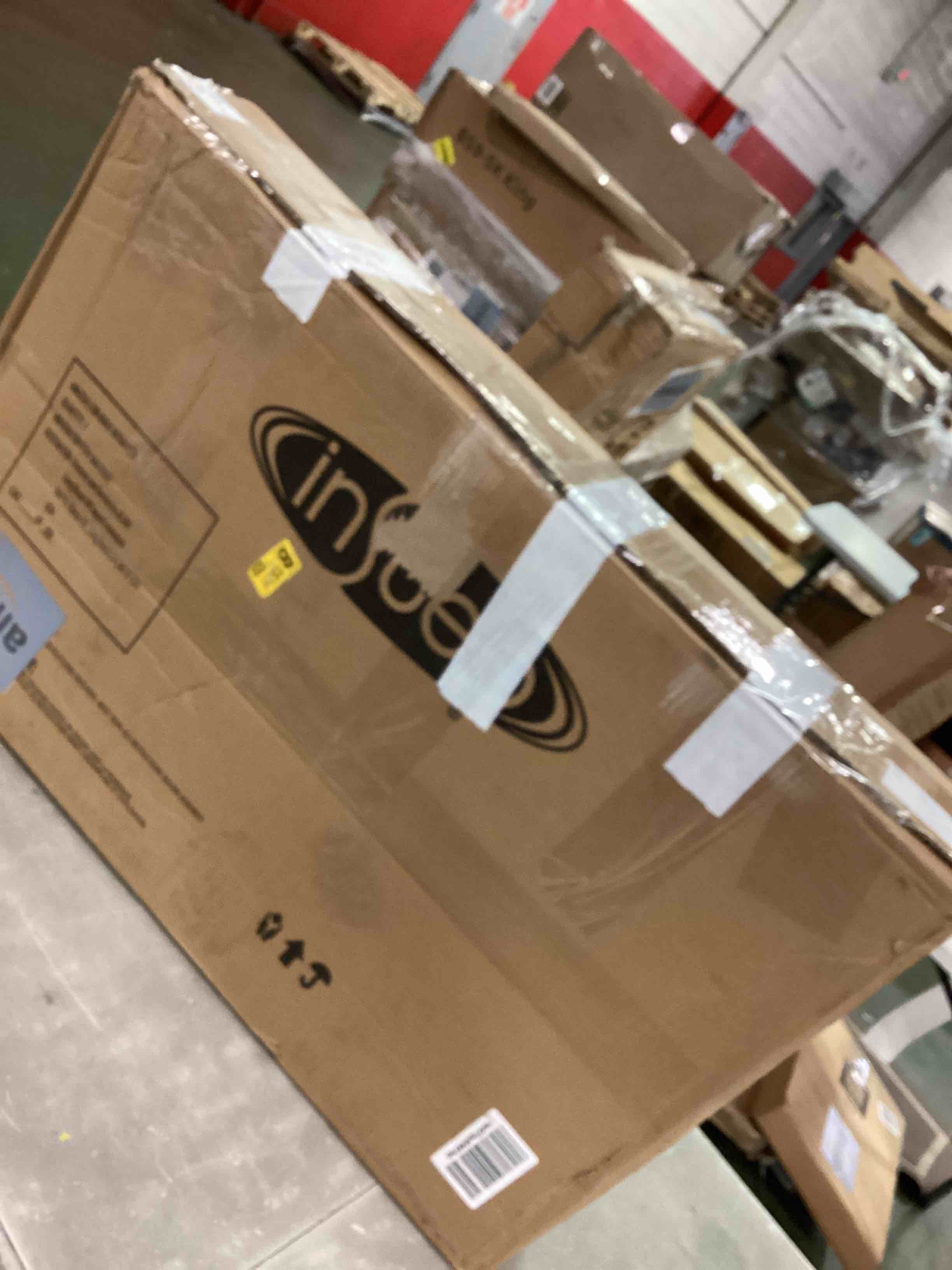 https://s3.amazonaws.com/lotting-images-prod/bidfta/BLU6264859_1715282133102.jpeg