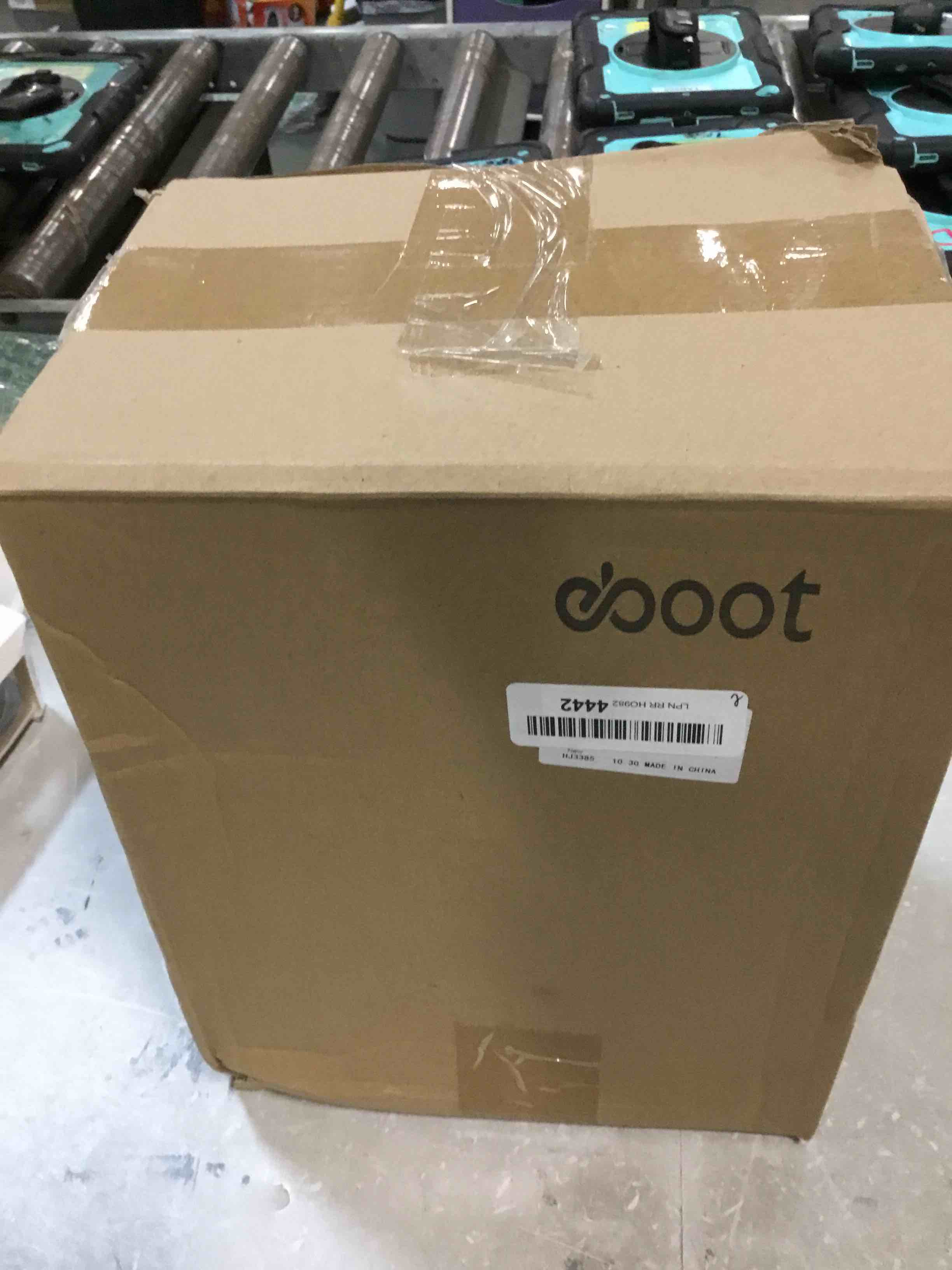https://s3.amazonaws.com/lotting-images-prod/bidfta/BLU6266668_1715429349829.jpeg