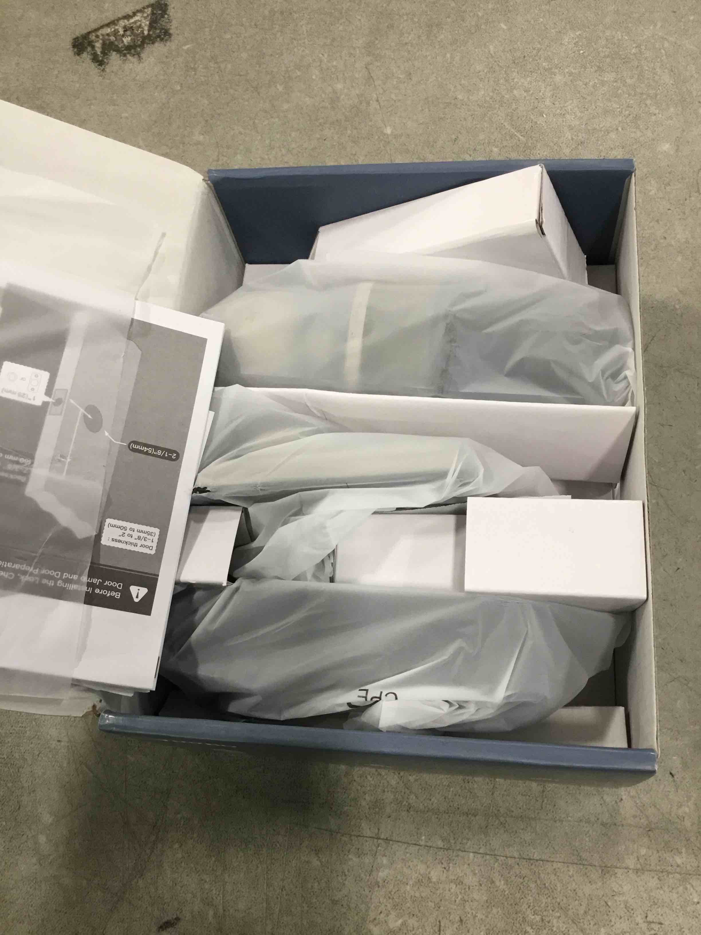 https://s3.amazonaws.com/lotting-images-prod/bidfta/BLU6266723_1715433652558.jpeg