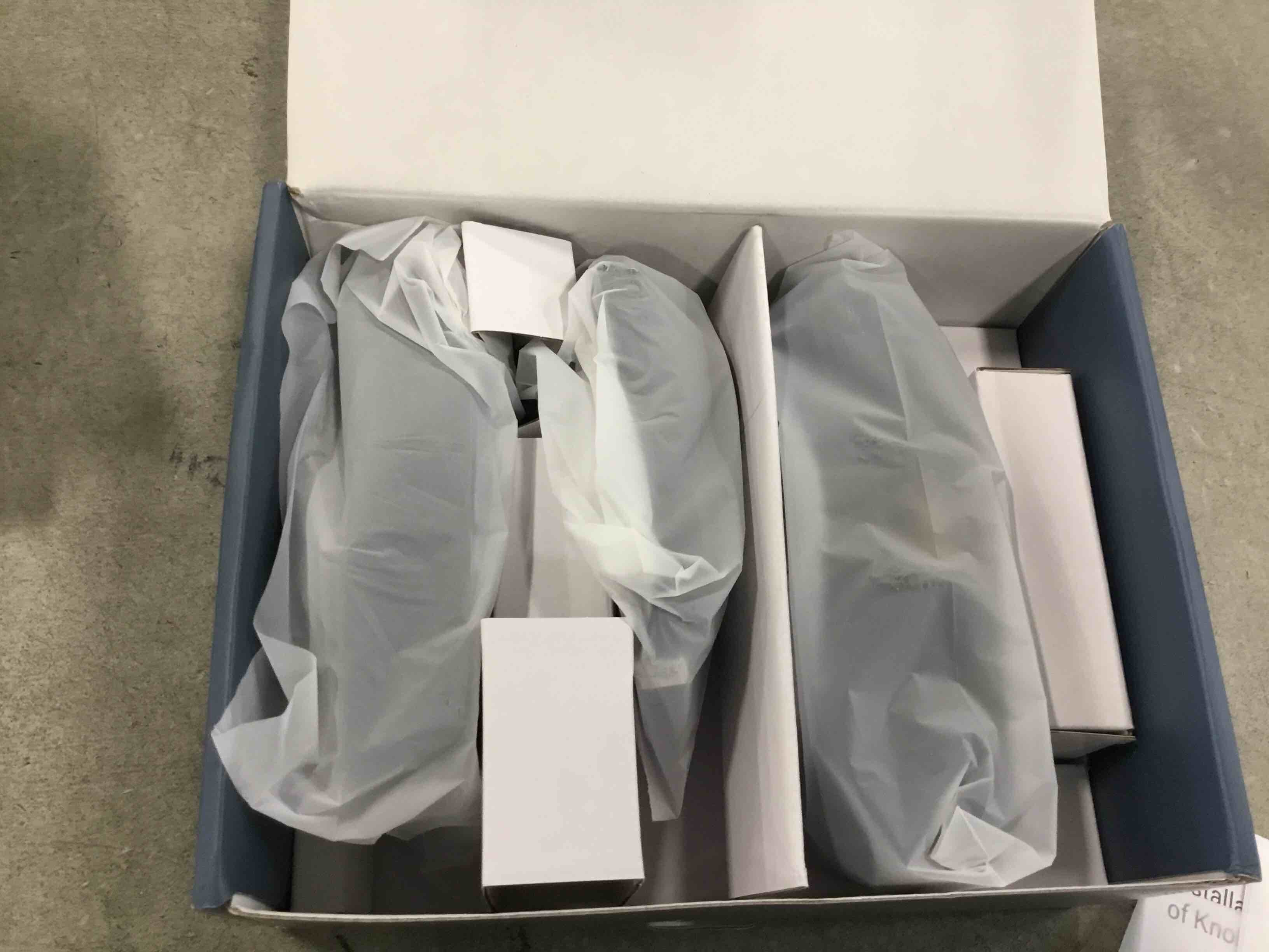 https://s3.amazonaws.com/lotting-images-prod/bidfta/BLU6266824_1715438953811.jpeg