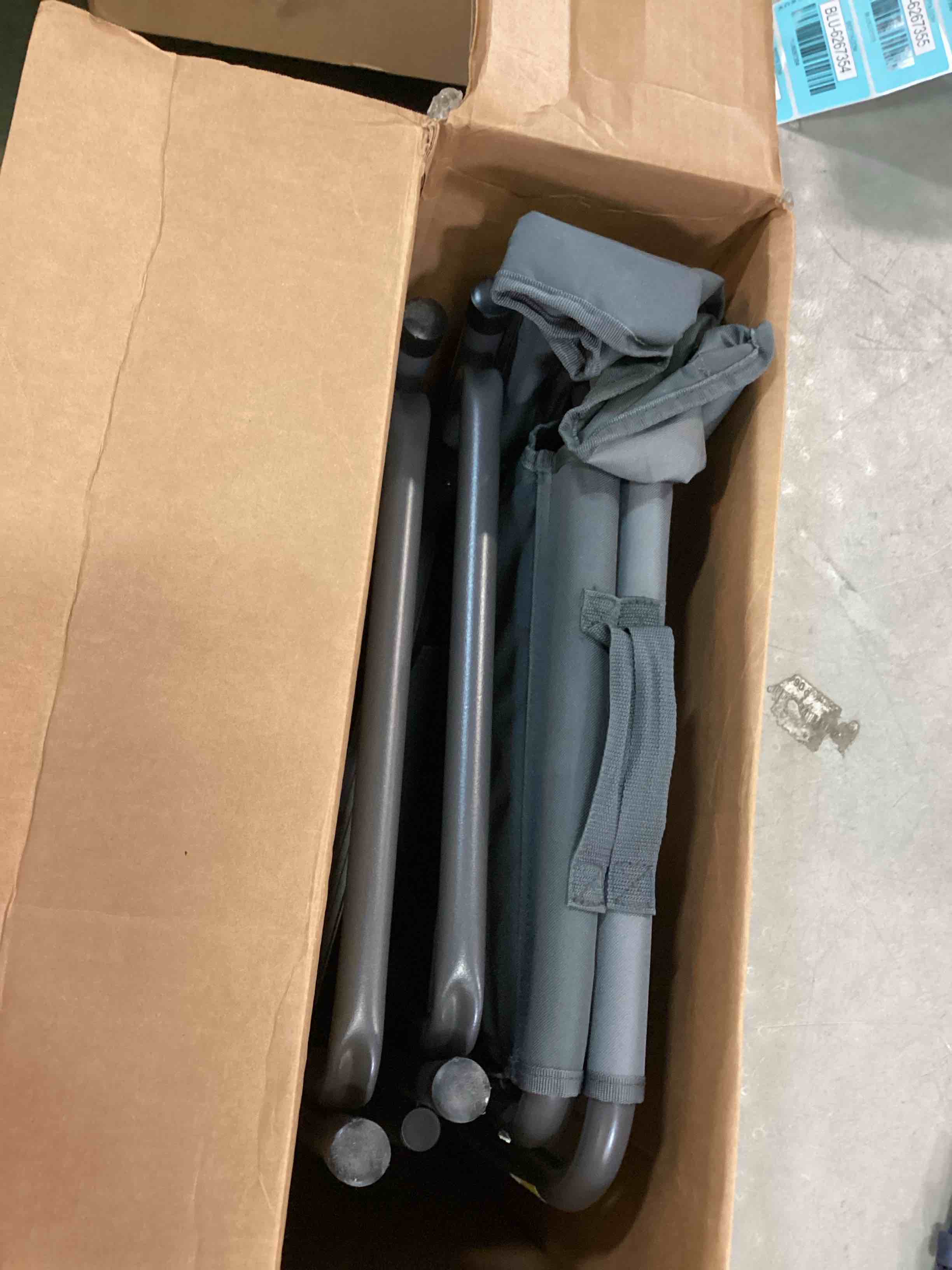 https://s3.amazonaws.com/lotting-images-prod/bidfta/BLU6267351_1716225334948.jpeg