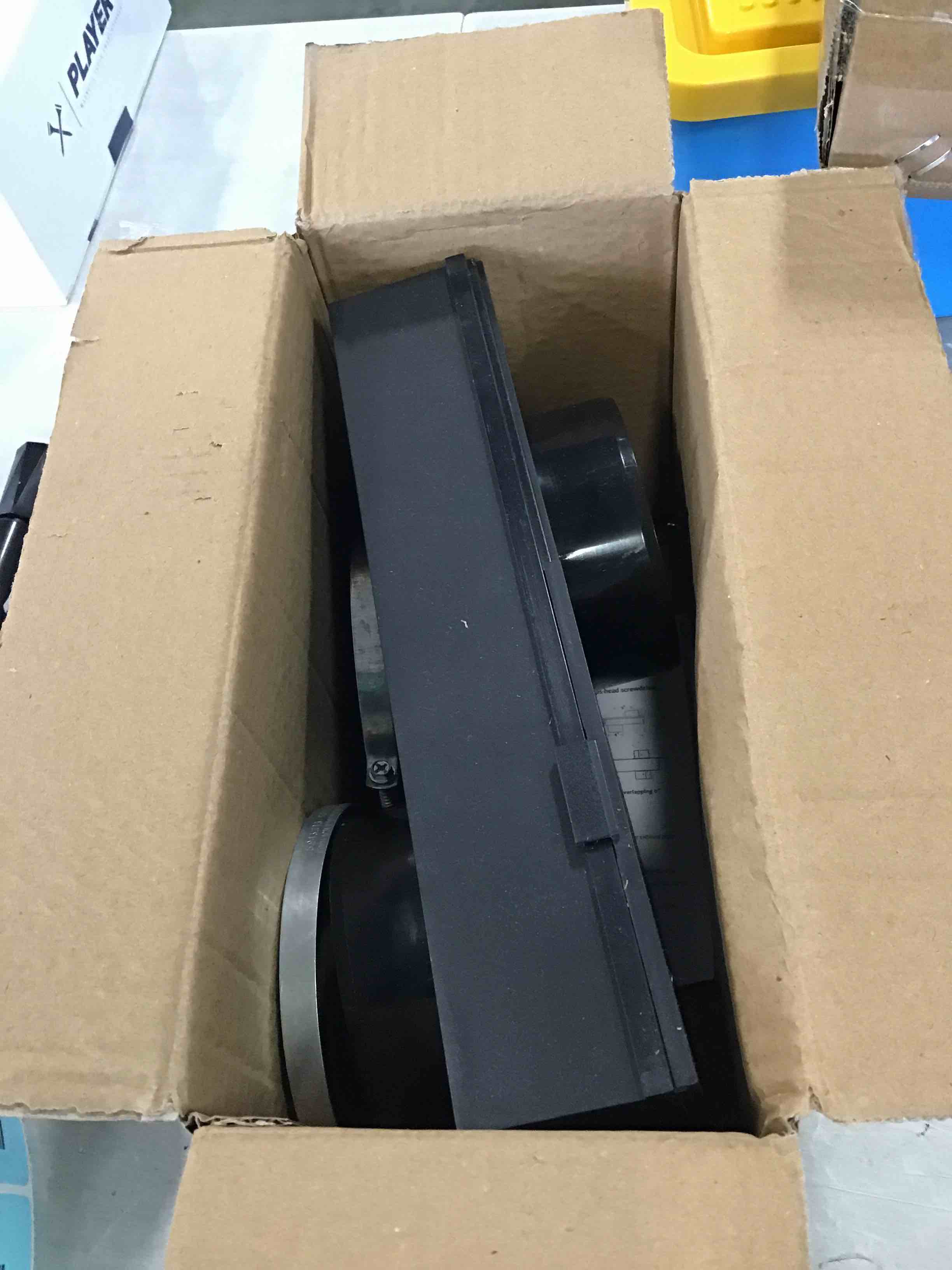 https://s3.amazonaws.com/lotting-images-prod/bidfta/BLU6268100_1715346068705.jpeg