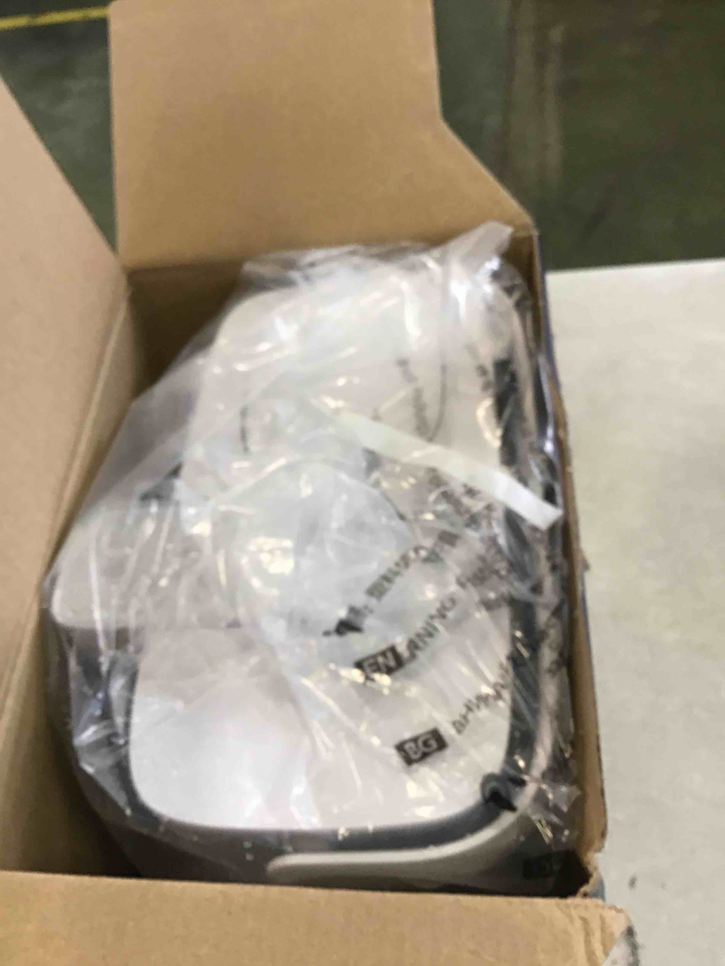 https://s3.amazonaws.com/lotting-images-prod/bidfta/BLU6268303_1715367977874.jpeg
