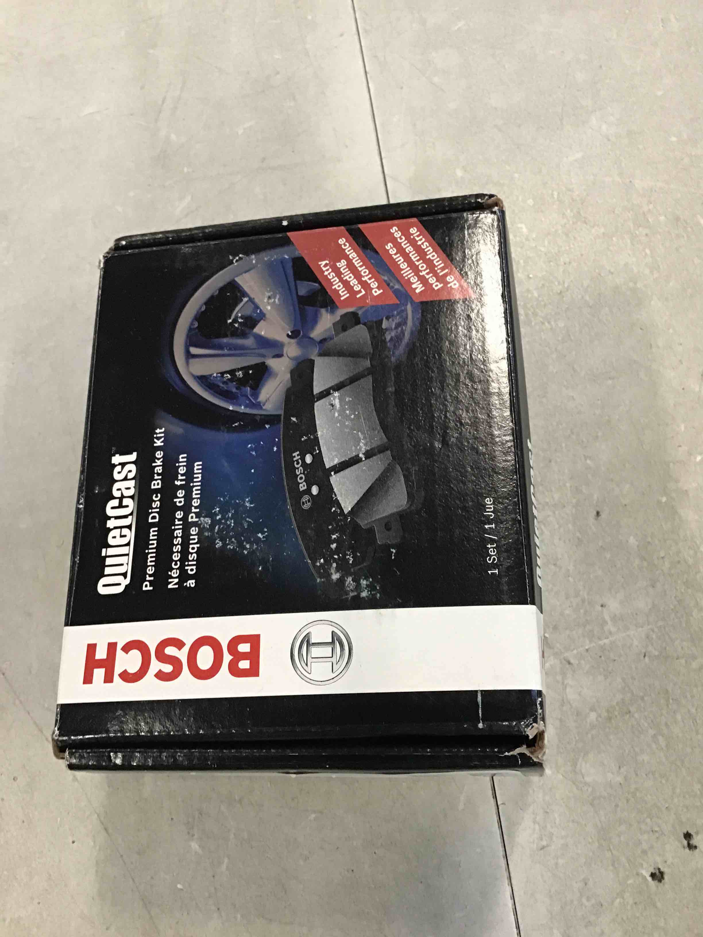 https://s3.amazonaws.com/lotting-images-prod/bidfta/BLU6268527_1715611875312.jpeg
