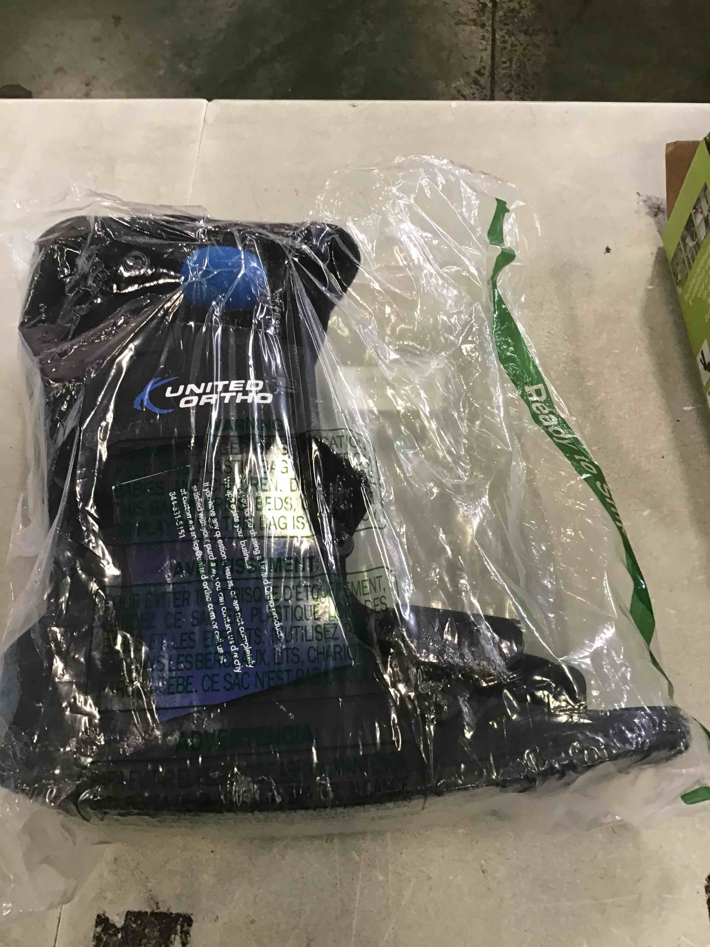 https://s3.amazonaws.com/lotting-images-prod/bidfta/BLU6268654_1715626161930.jpeg