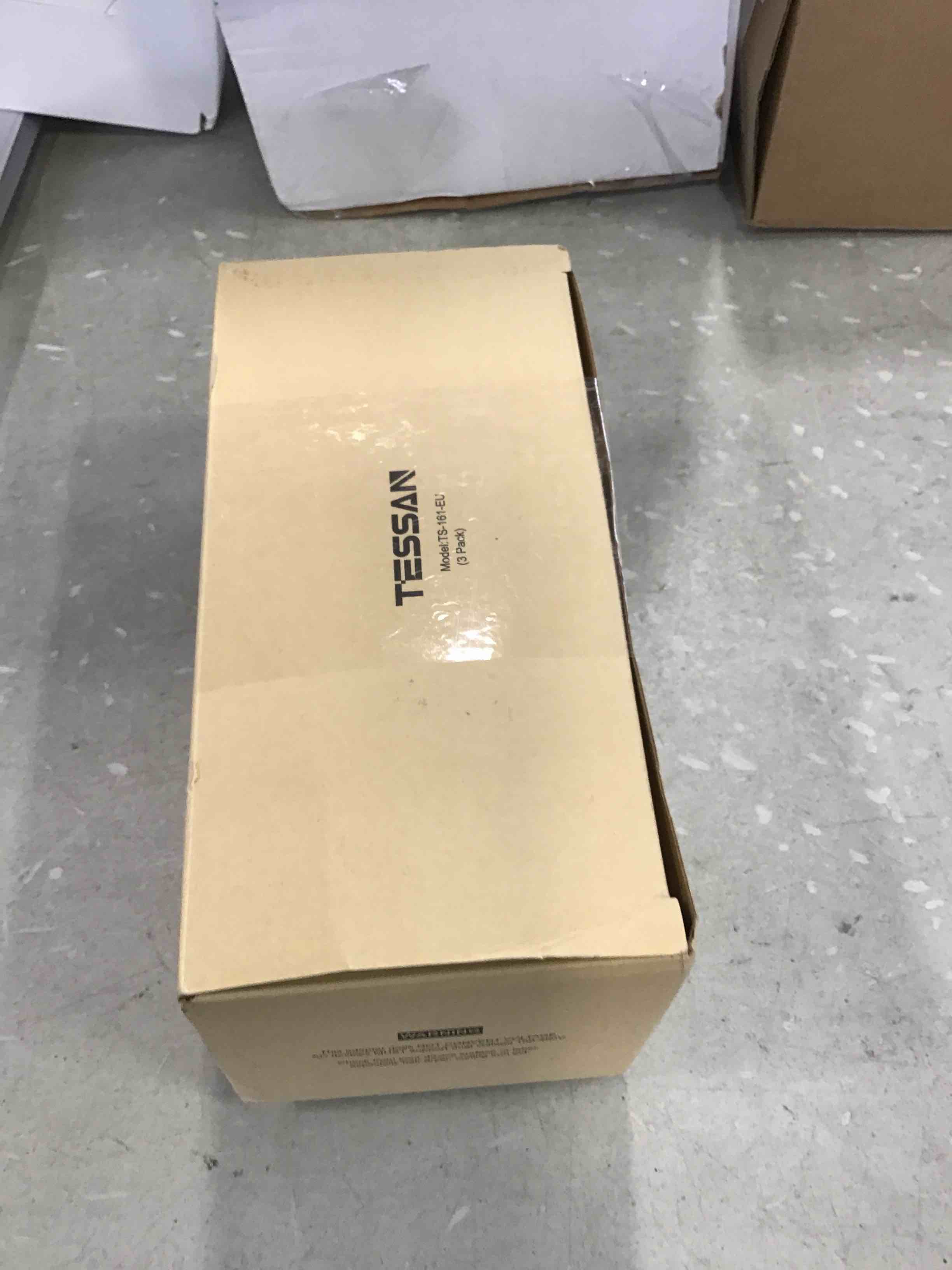 https://s3.amazonaws.com/lotting-images-prod/bidfta/BLU6268663_1715626715777.jpeg