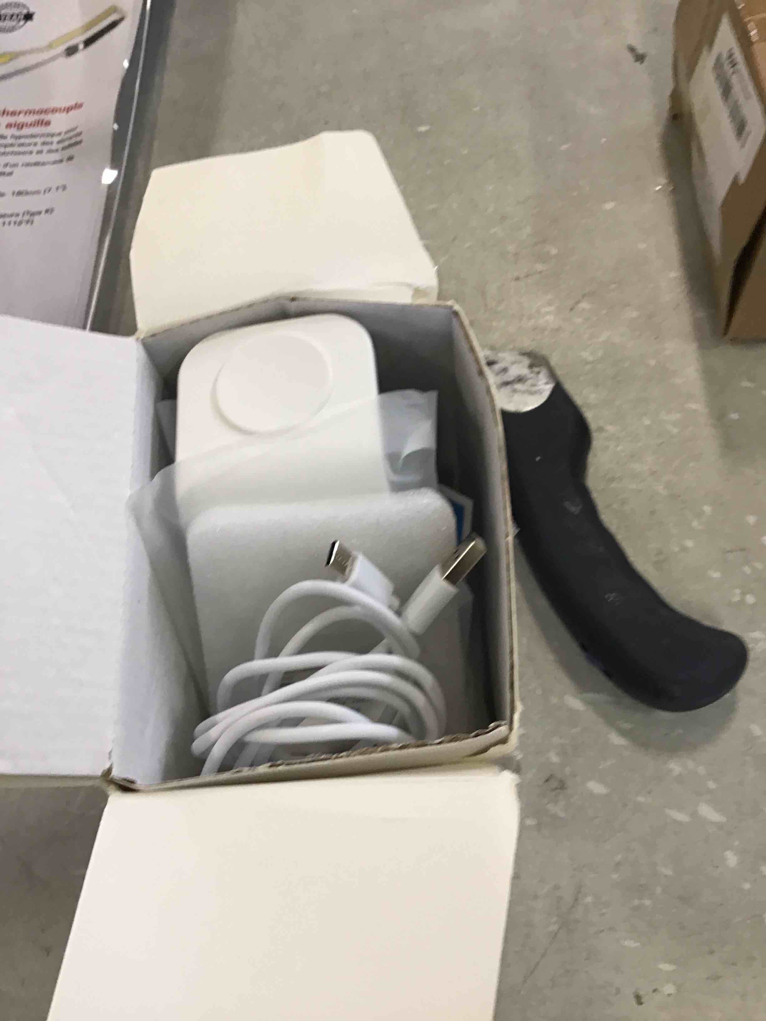 https://s3.amazonaws.com/lotting-images-prod/bidfta/BLU6268666_1715626905562.jpeg
