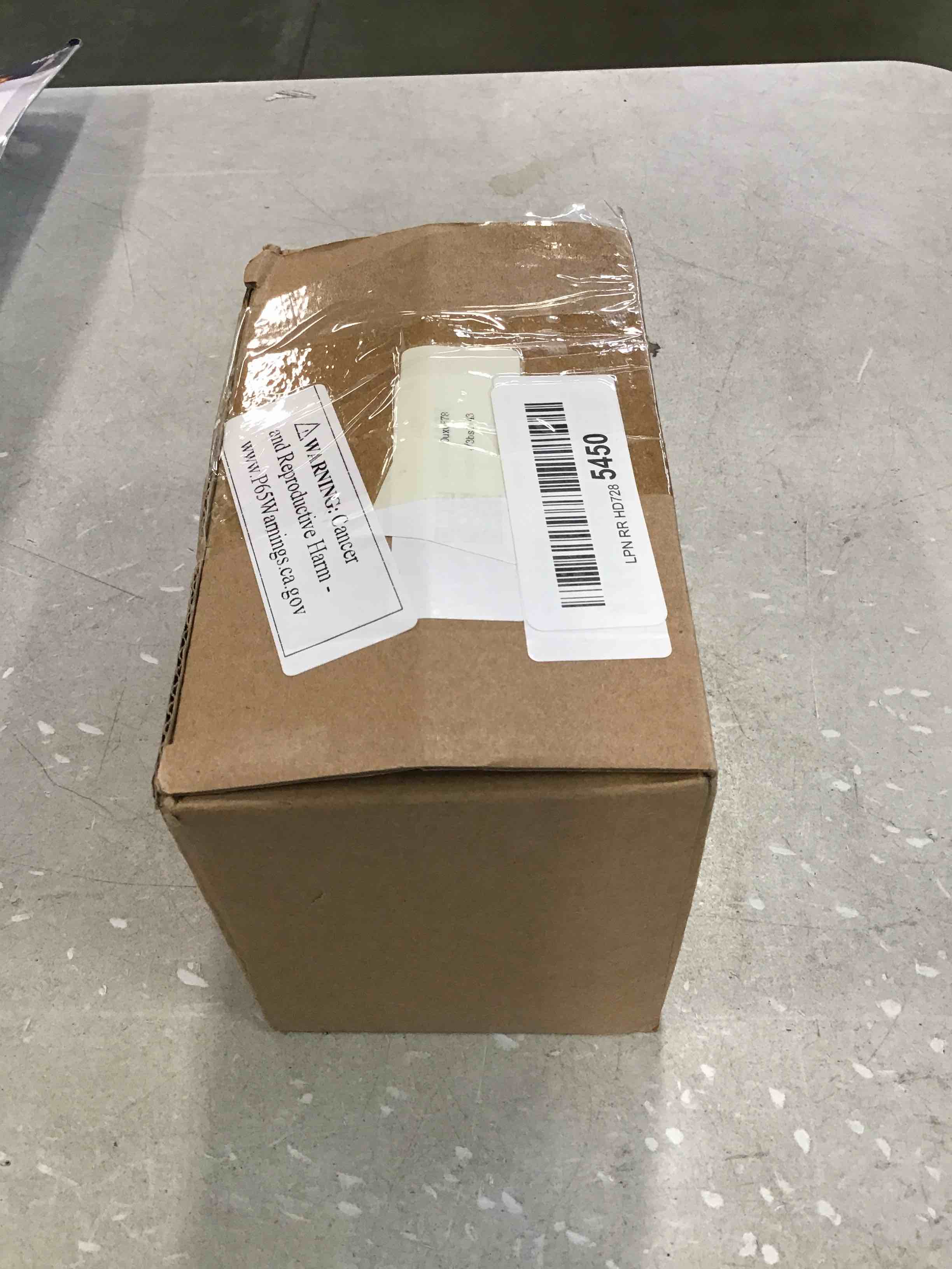 https://s3.amazonaws.com/lotting-images-prod/bidfta/BLU6268667_1715626959785.jpeg