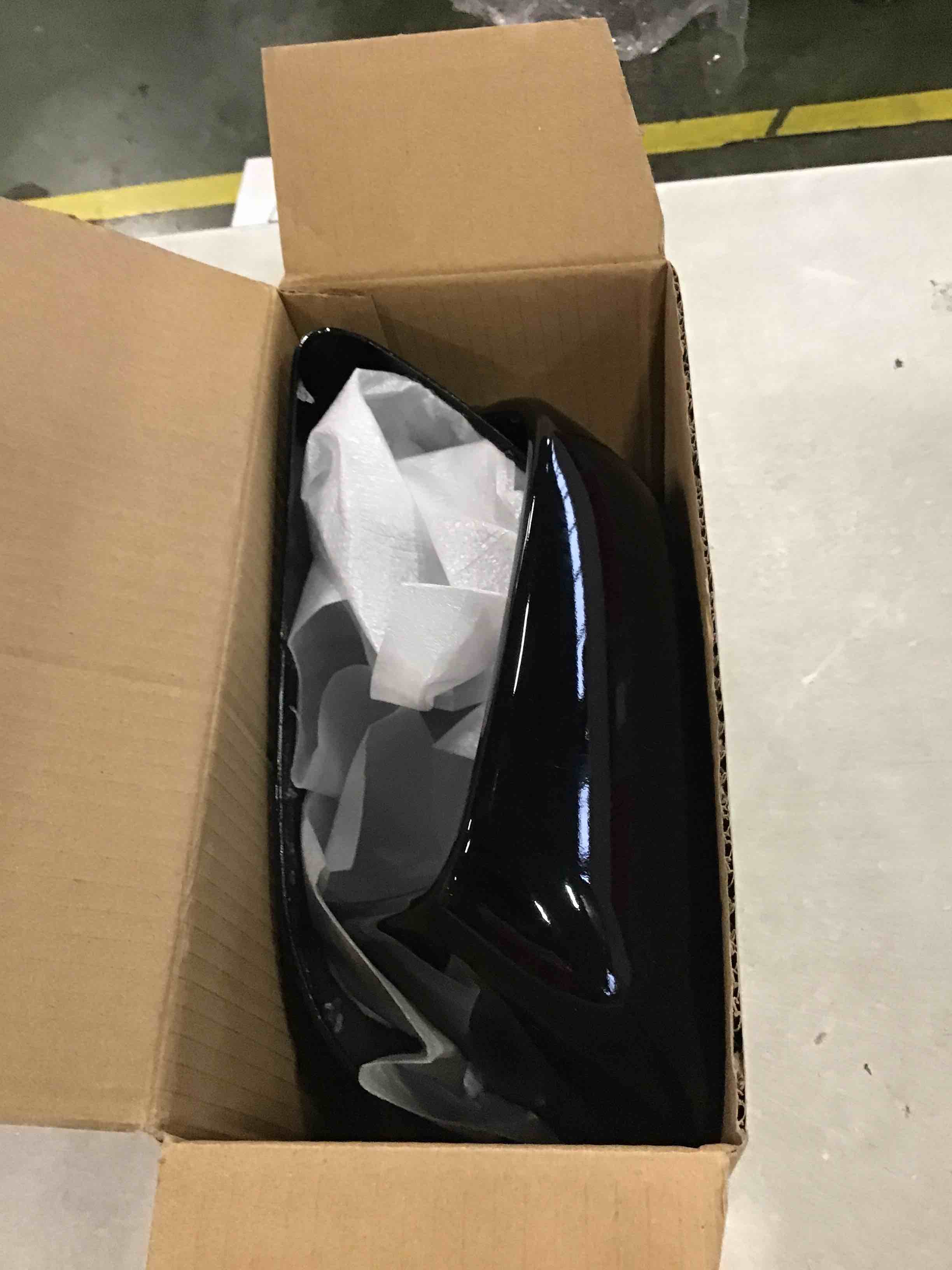 https://s3.amazonaws.com/lotting-images-prod/bidfta/BLU6268822_1715692142302.jpeg