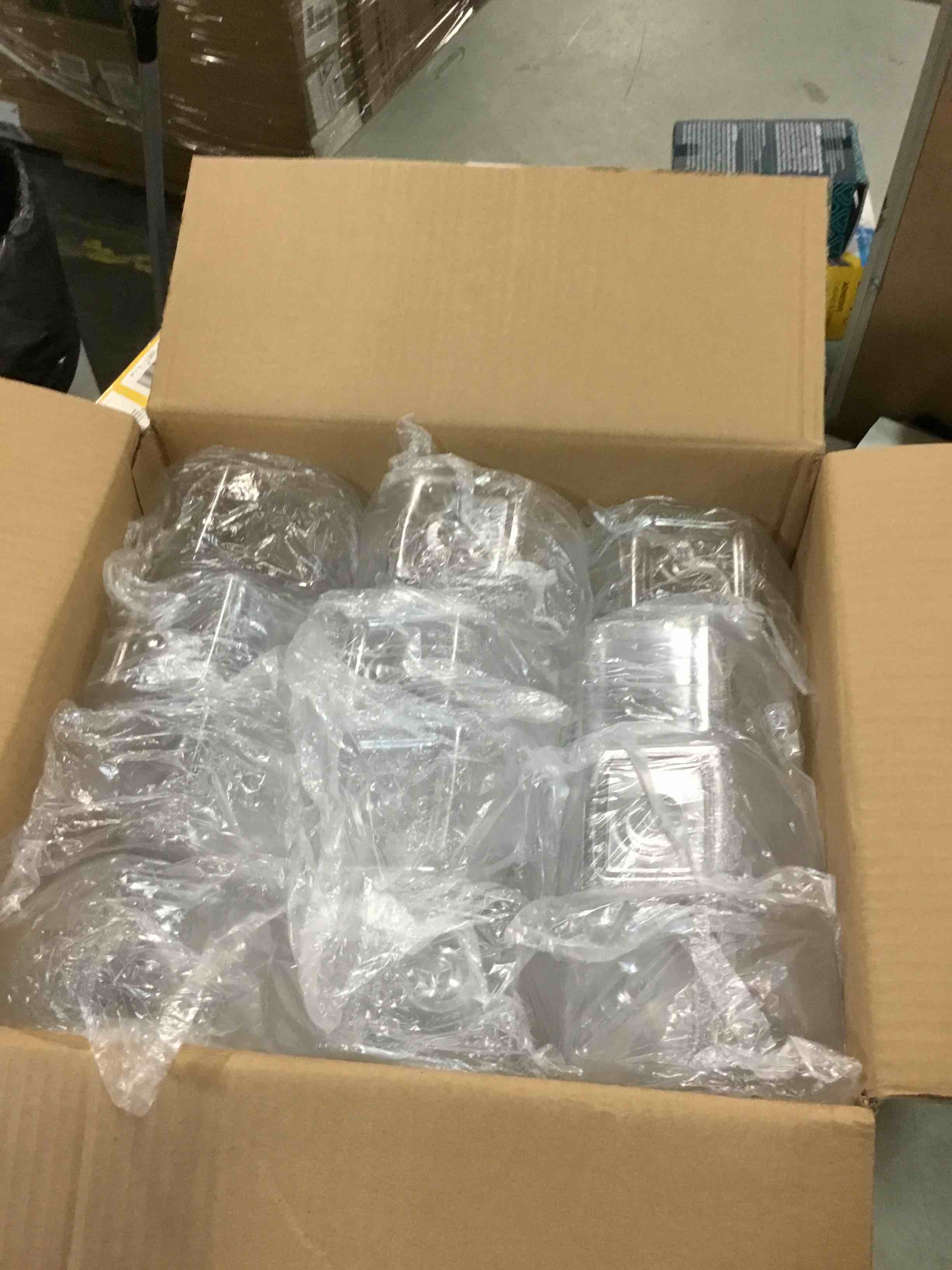 https://s3.amazonaws.com/lotting-images-prod/bidfta/BLU6268952_1715103914258.jpeg