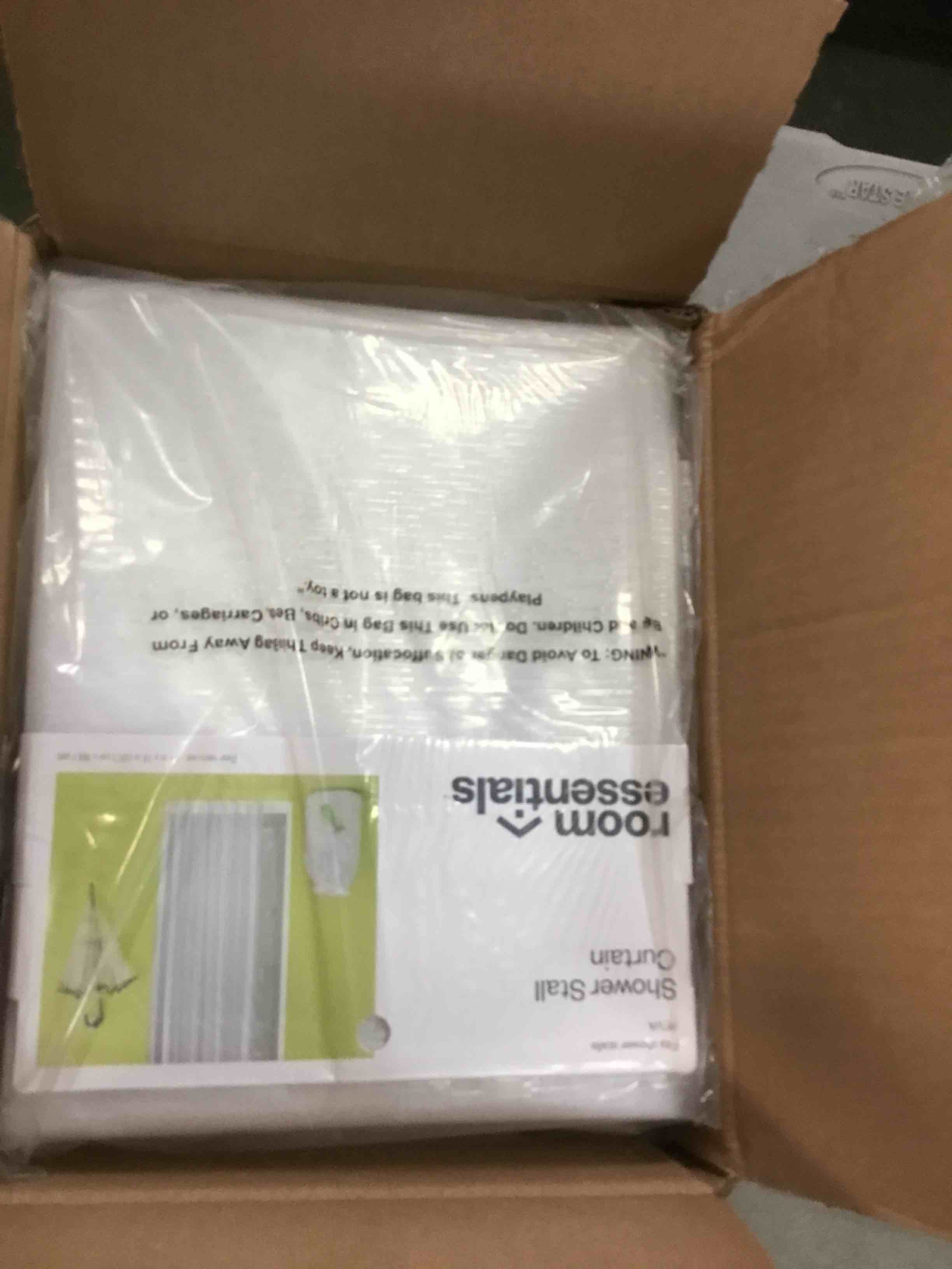 https://s3.amazonaws.com/lotting-images-prod/bidfta/BLU6269244_1715188628549.jpeg