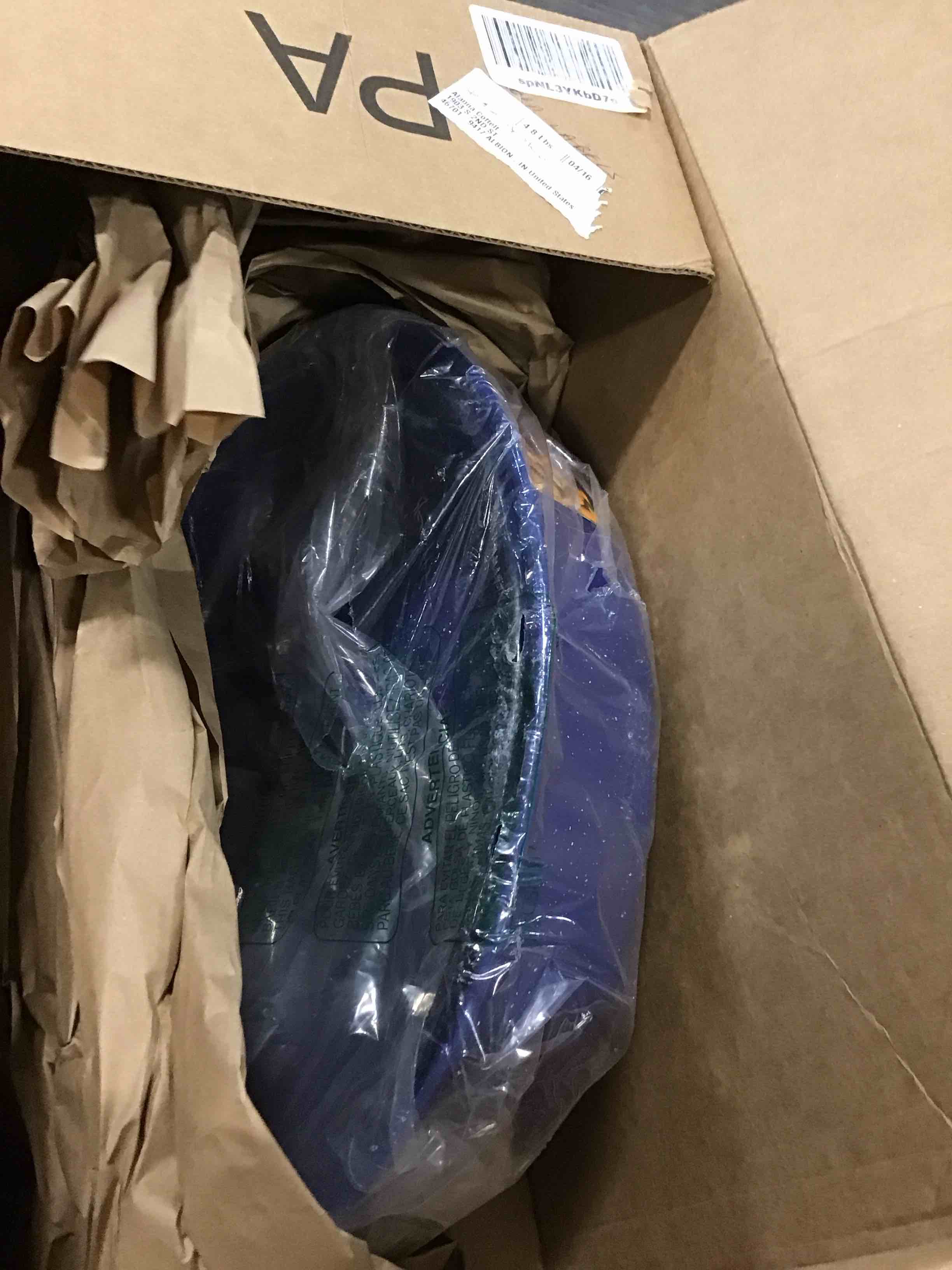 https://s3.amazonaws.com/lotting-images-prod/bidfta/BLU6269365_1715268840727.jpeg