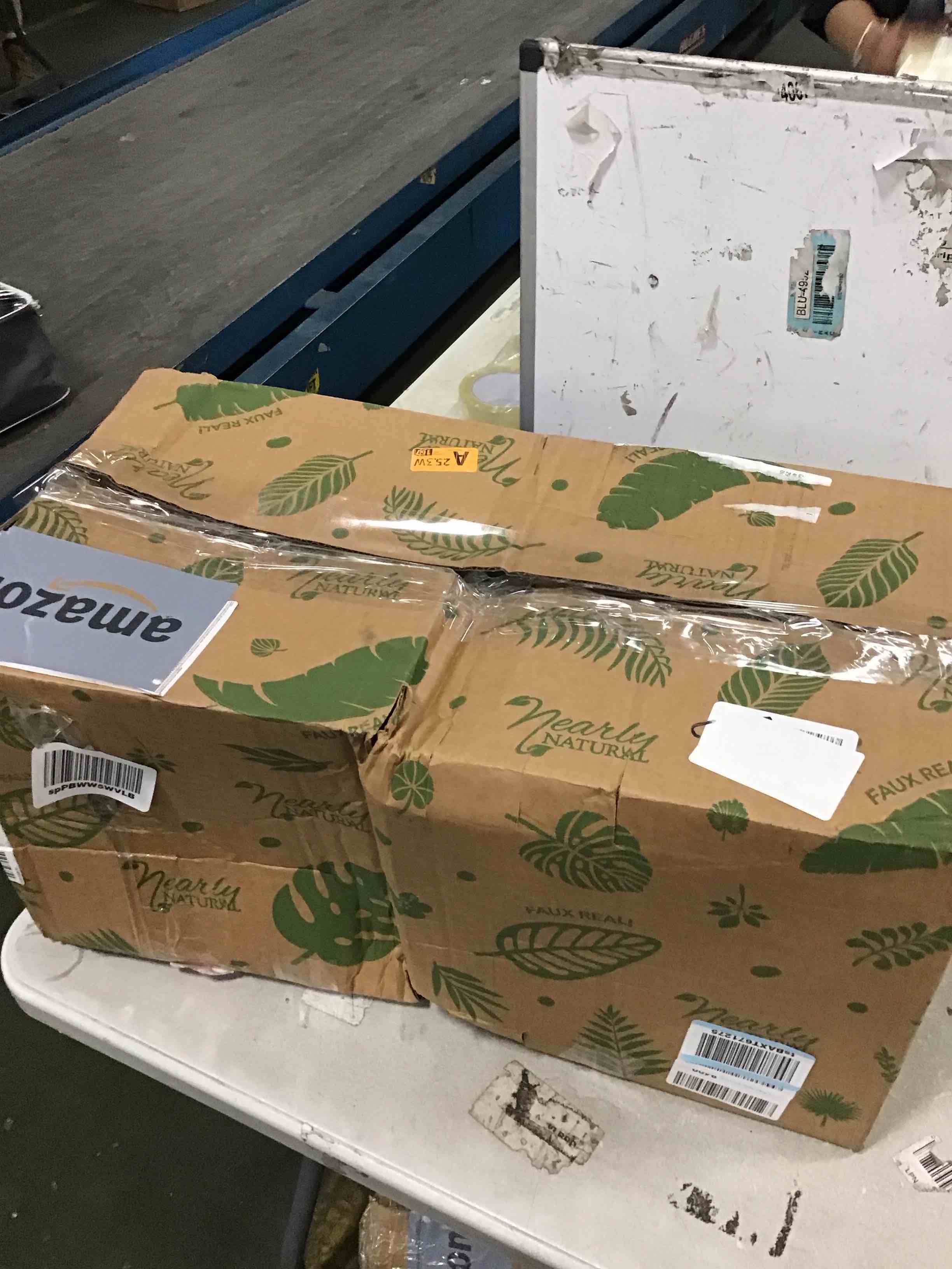 https://s3.amazonaws.com/lotting-images-prod/bidfta/BLU6269366_1715268989855.jpeg