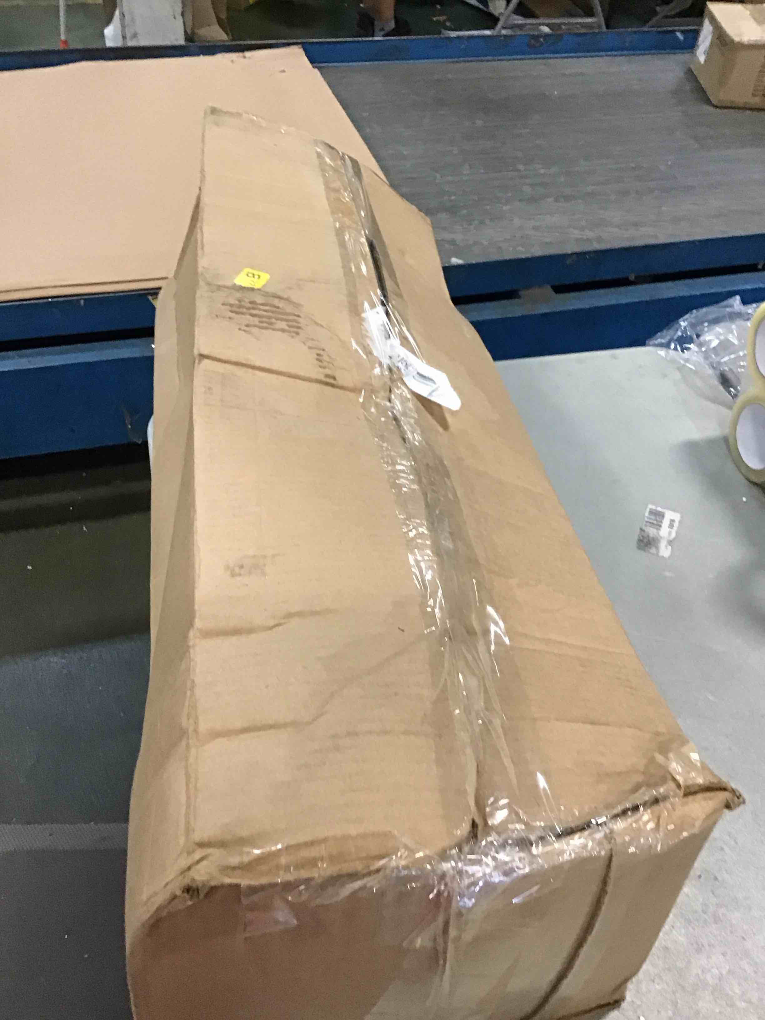 https://s3.amazonaws.com/lotting-images-prod/bidfta/BLU6269776_1715607517785.jpeg