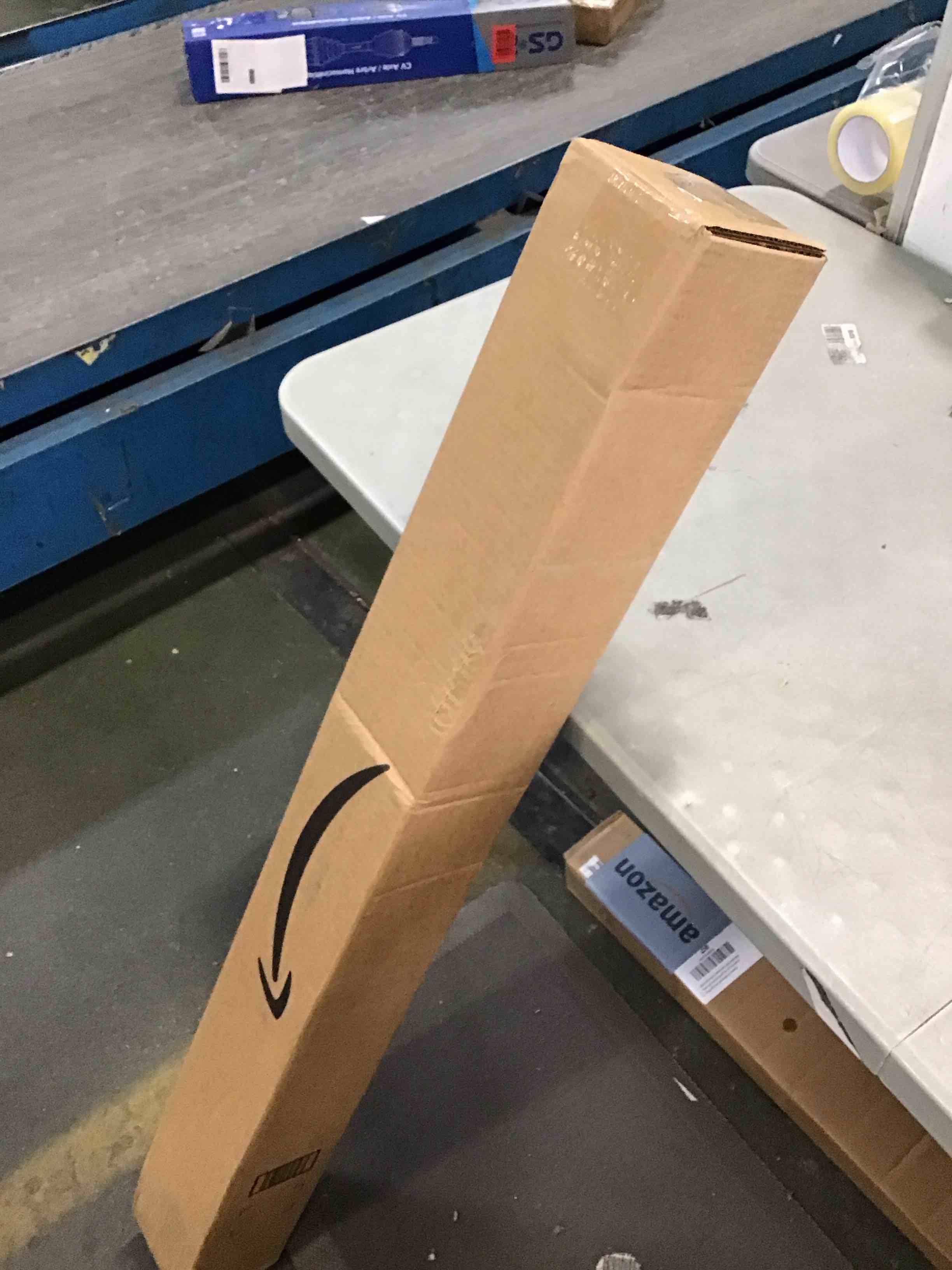 https://s3.amazonaws.com/lotting-images-prod/bidfta/BLU6269902_1715629701300.jpeg