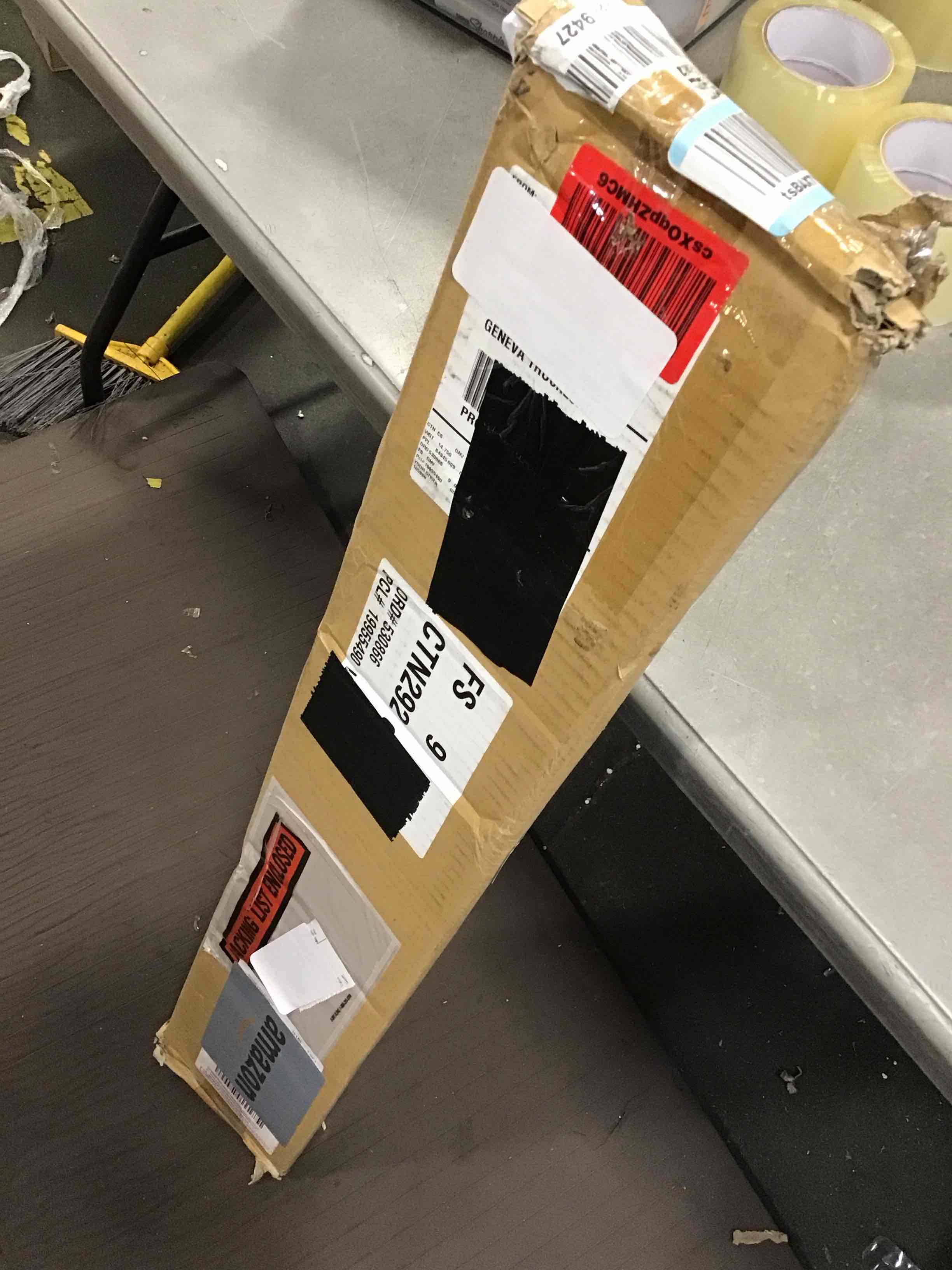 https://s3.amazonaws.com/lotting-images-prod/bidfta/BLU6270855_1715198843238.jpeg