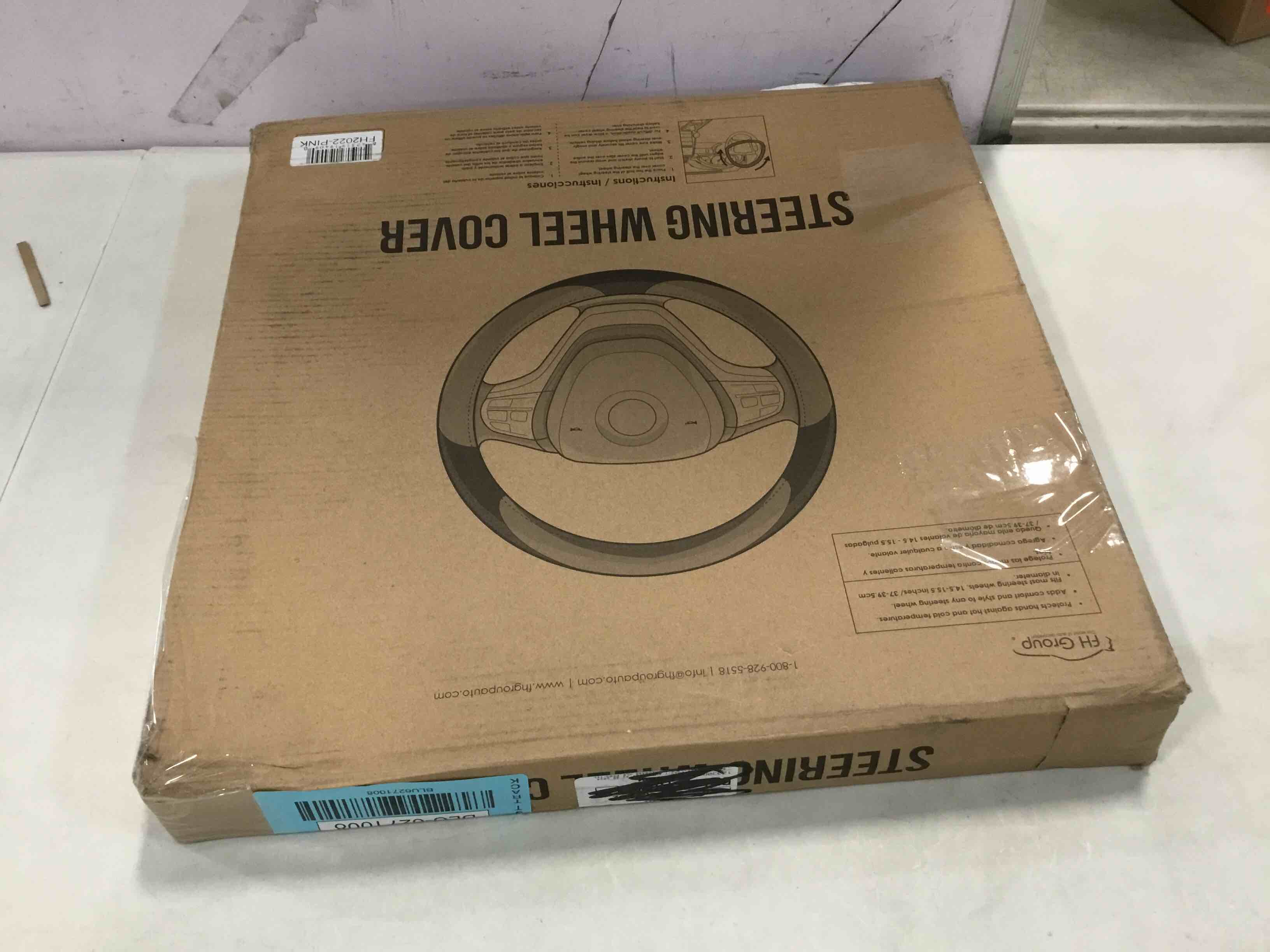 https://s3.amazonaws.com/lotting-images-prod/bidfta/BLU6271008_1715357040393.jpeg
