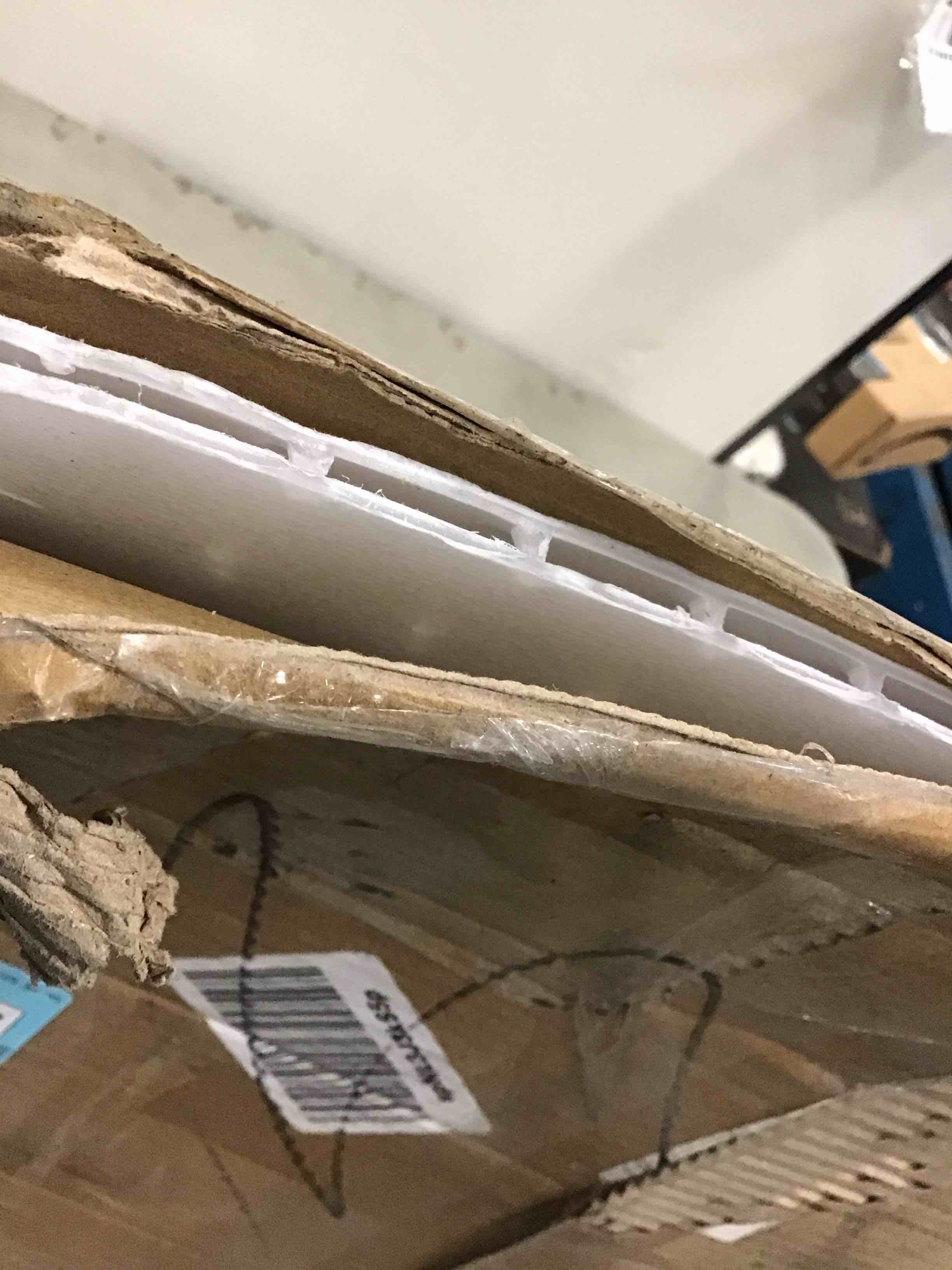https://s3.amazonaws.com/lotting-images-prod/bidfta/BLU6271518_1715685696239.jpeg