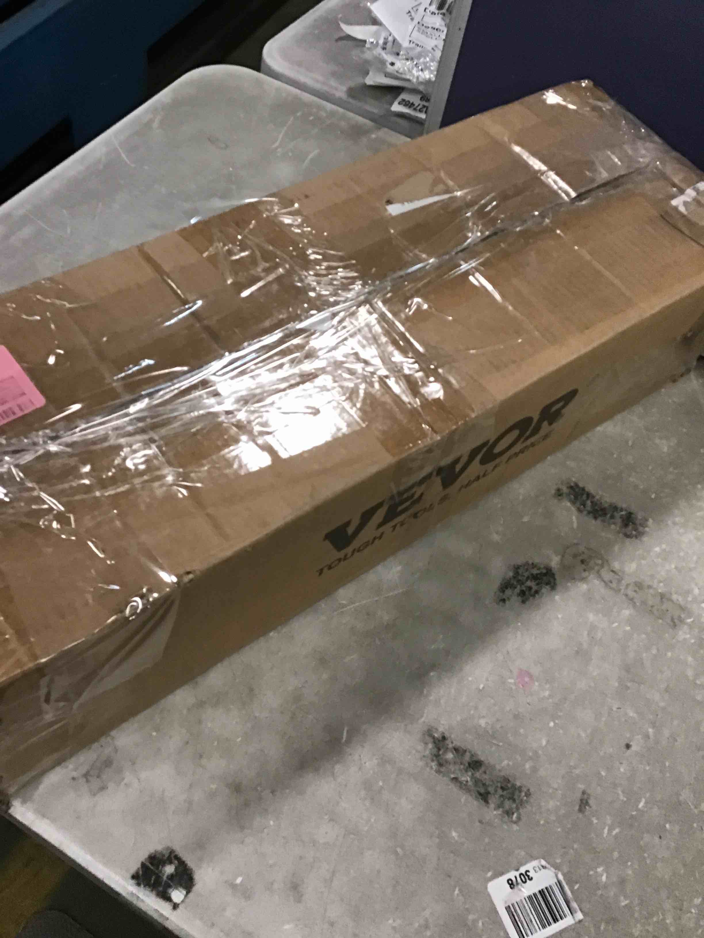 https://s3.amazonaws.com/lotting-images-prod/bidfta/BLU6271994_1712936225683.jpeg