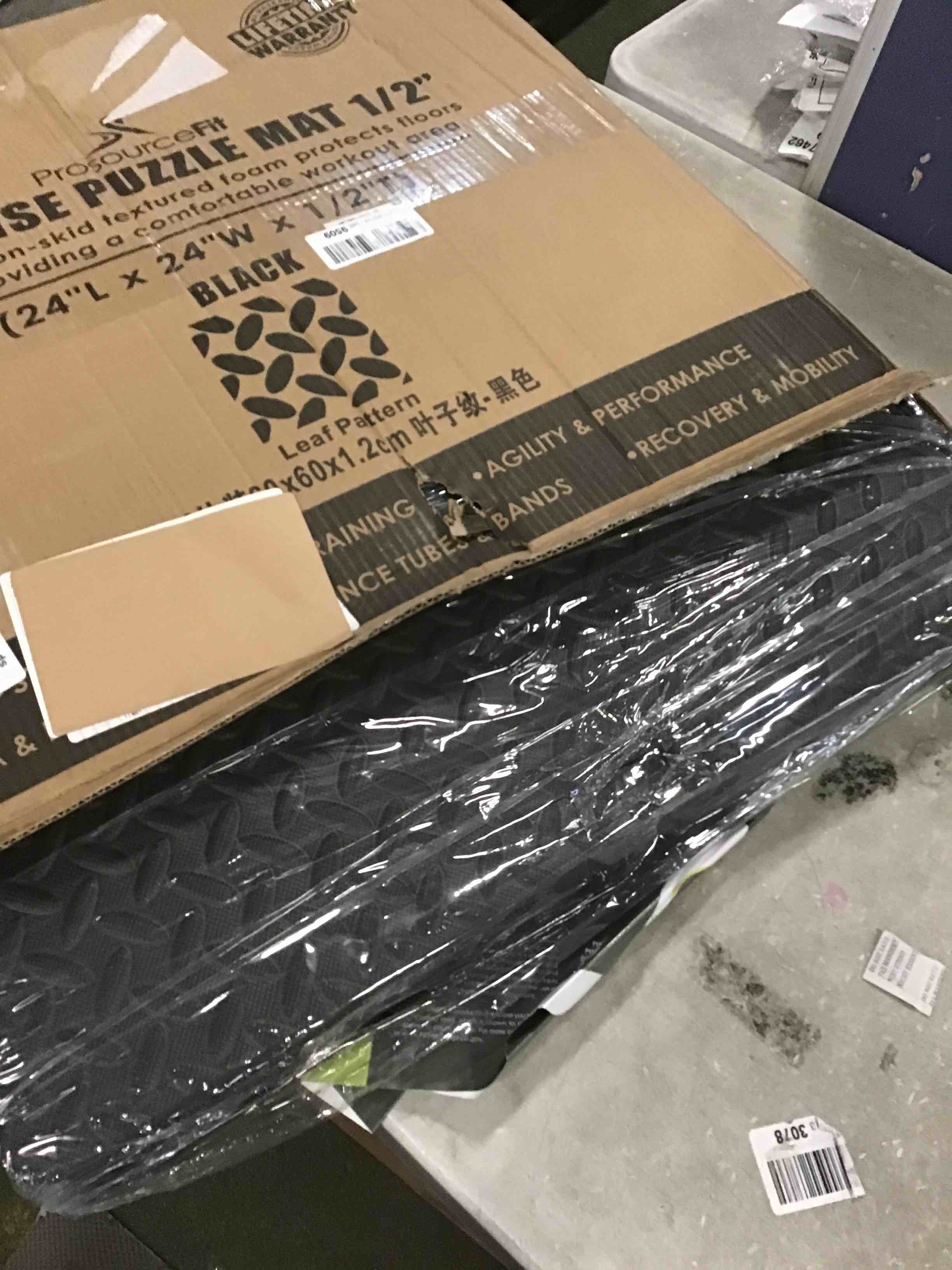 https://s3.amazonaws.com/lotting-images-prod/bidfta/BLU6271999_1712936956729.jpeg