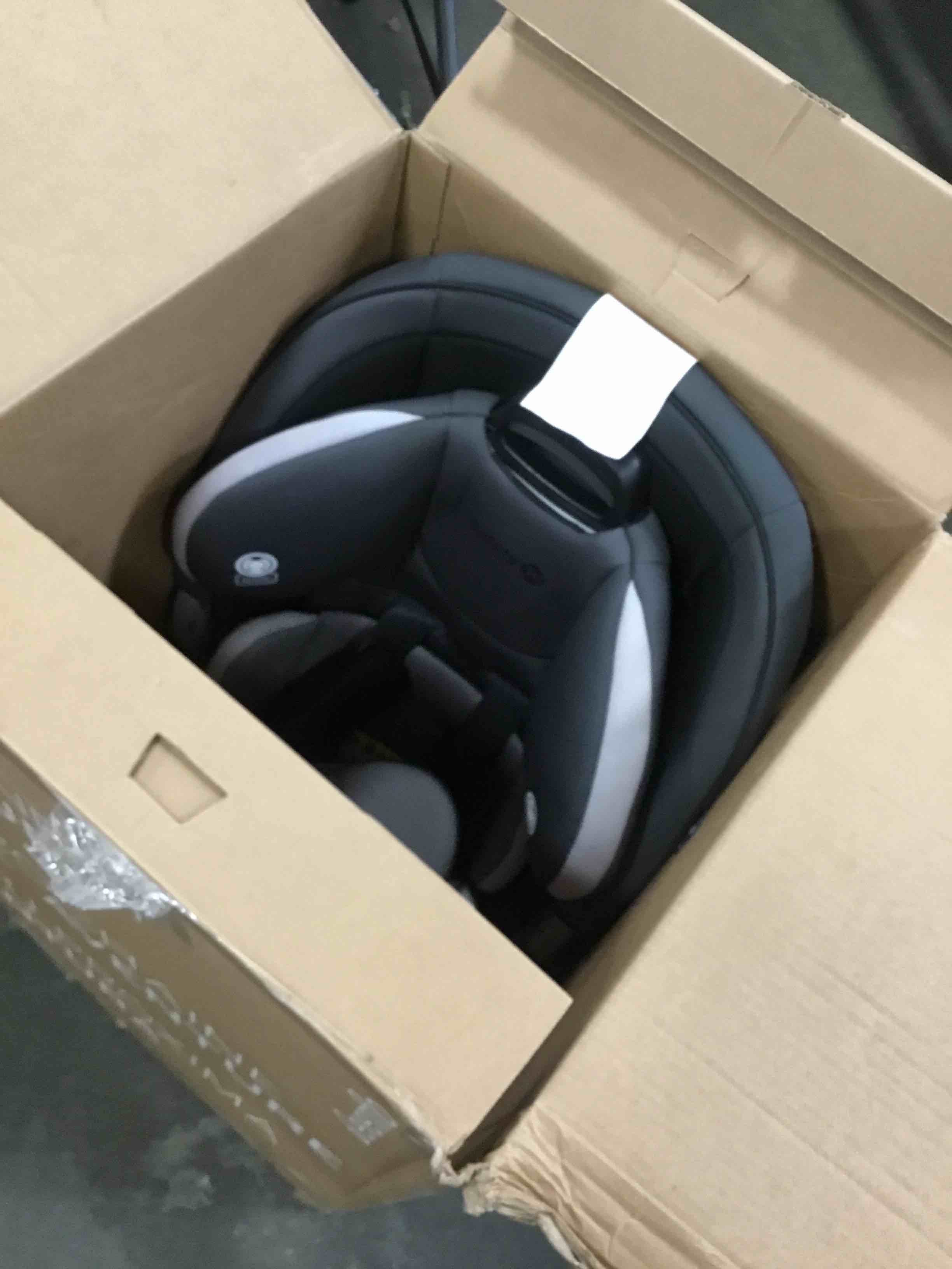 https://s3.amazonaws.com/lotting-images-prod/bidfta/BLU6273032_1713464711081.jpeg
